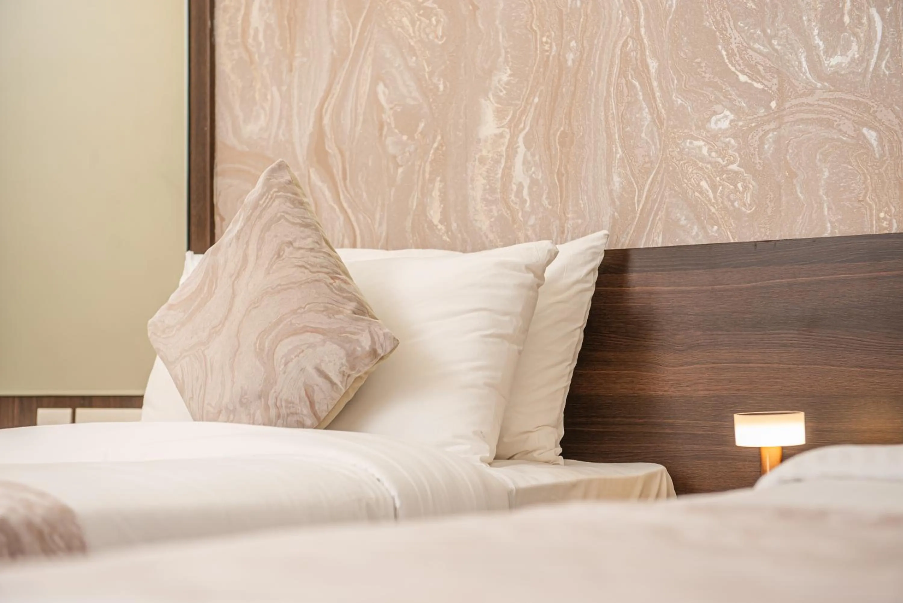 Bedroom, Bed in Hotel Shoolin Grand