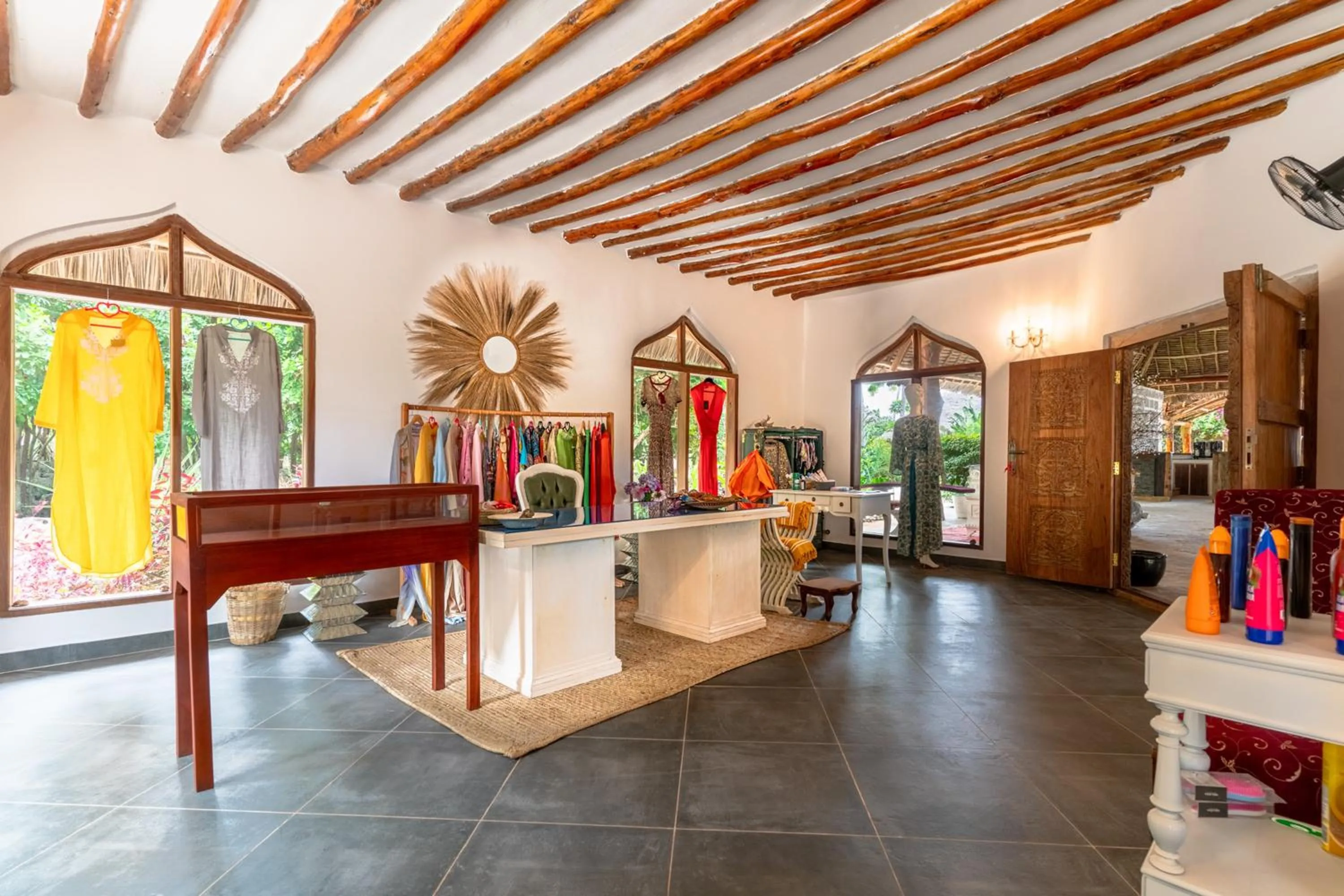 On-site shops in Maharaja Boutique Hotel Zanzibar