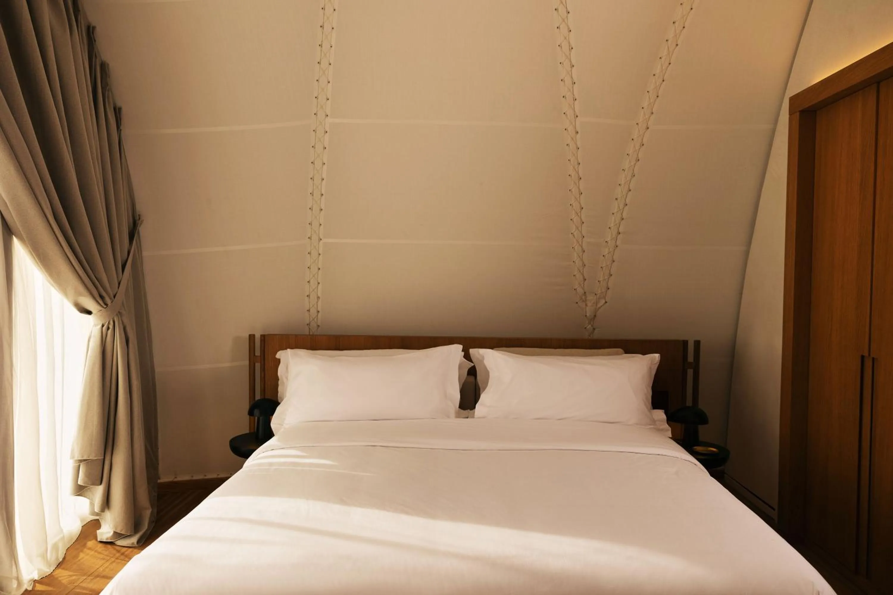 Bed in 91 Athens Riviera, The Resort