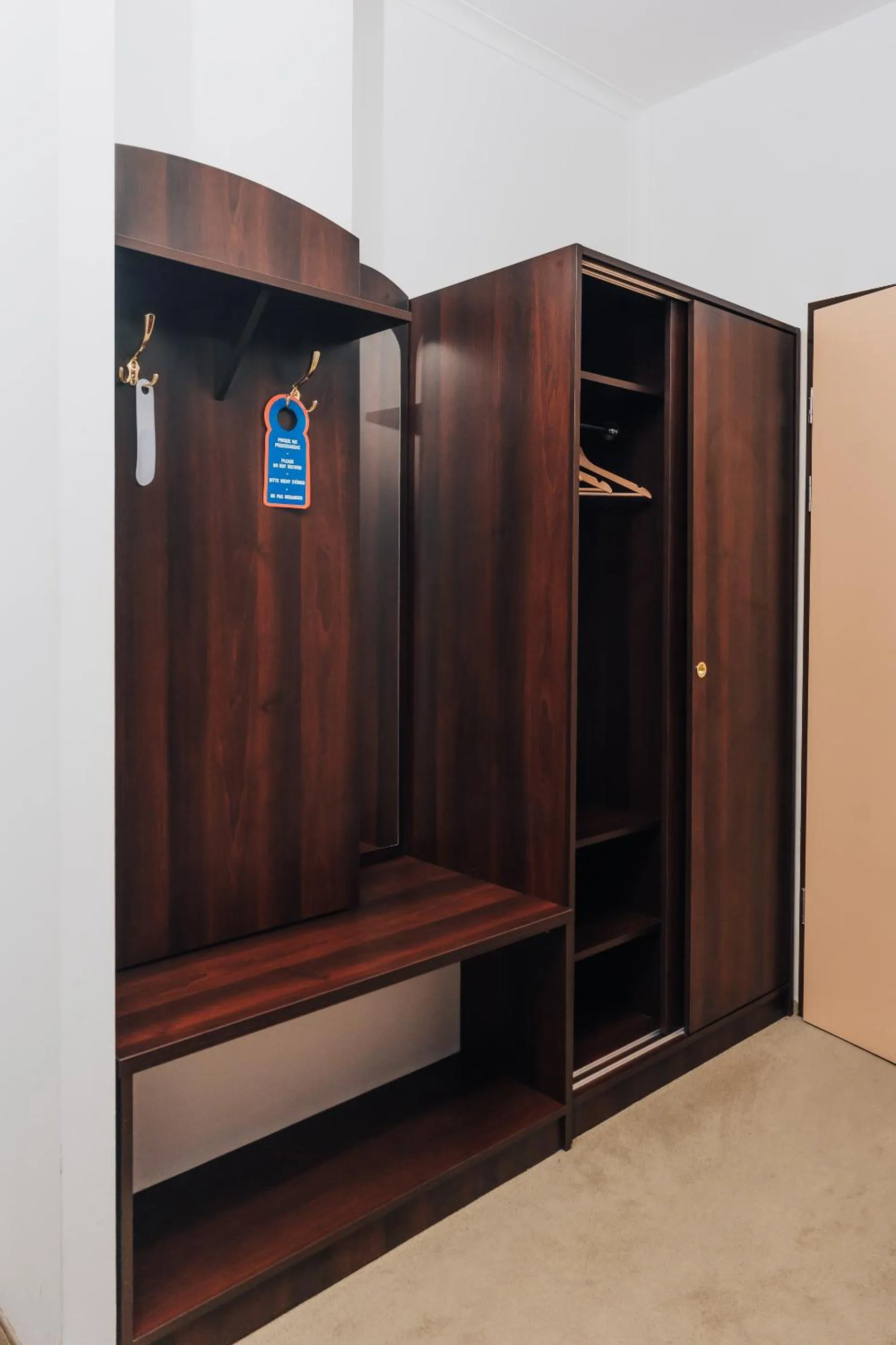 Photo of the whole room in Hotel Sphinx