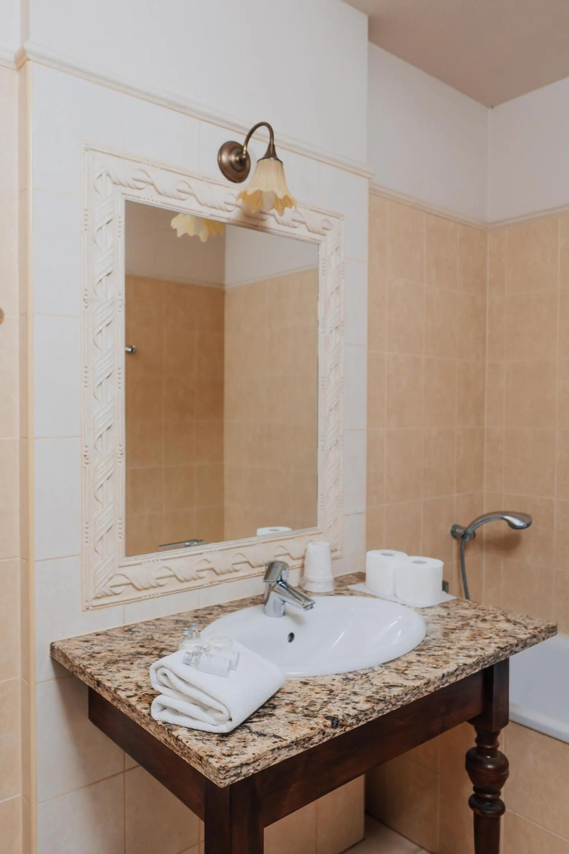 Bathroom in Hotel Sphinx