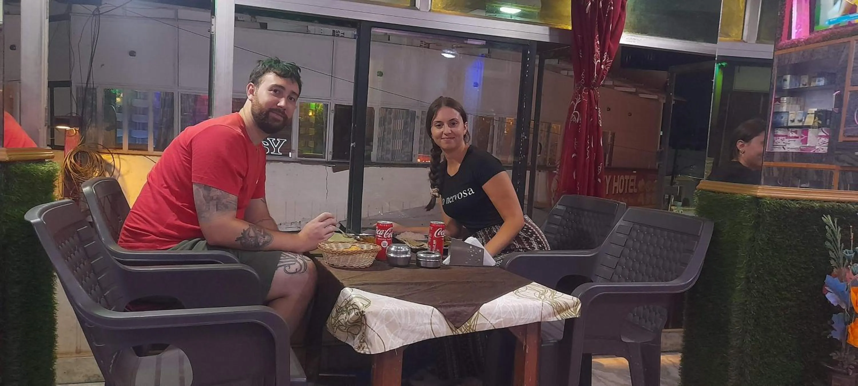 Restaurant/places to eat in Taj City Hotel