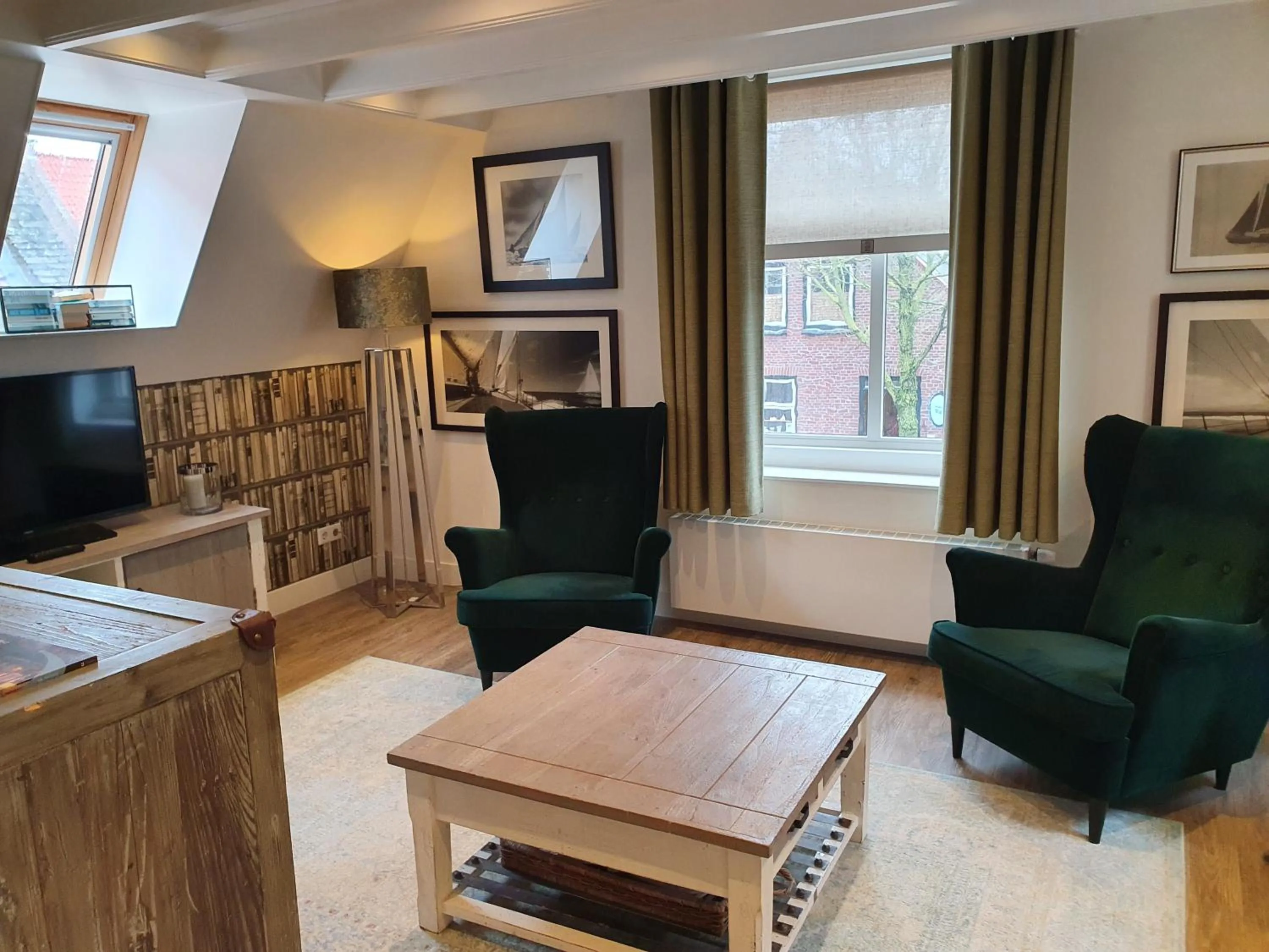 Library Suite in Badhotel Bruin