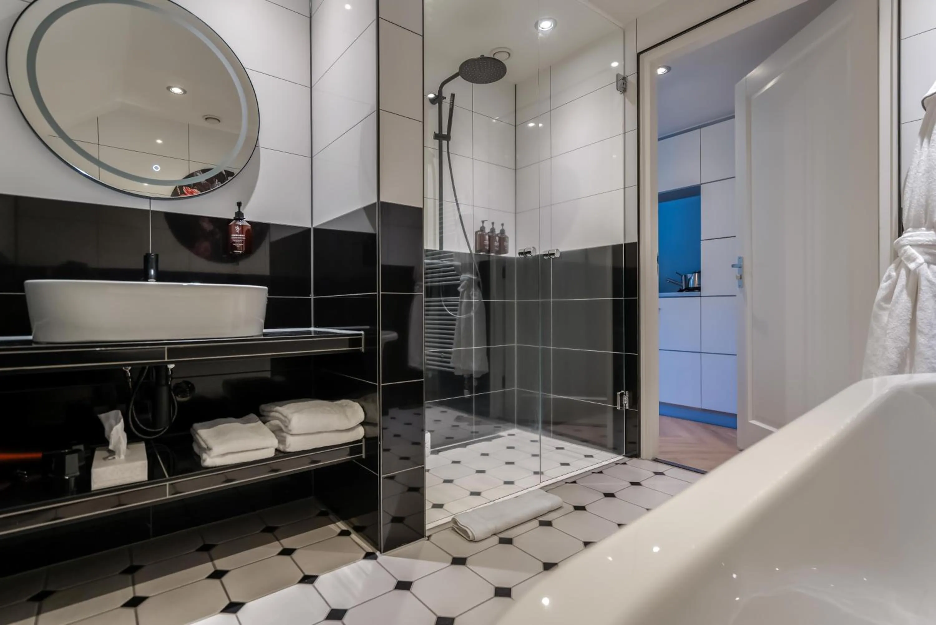 Bathroom in Badhotel Bruin