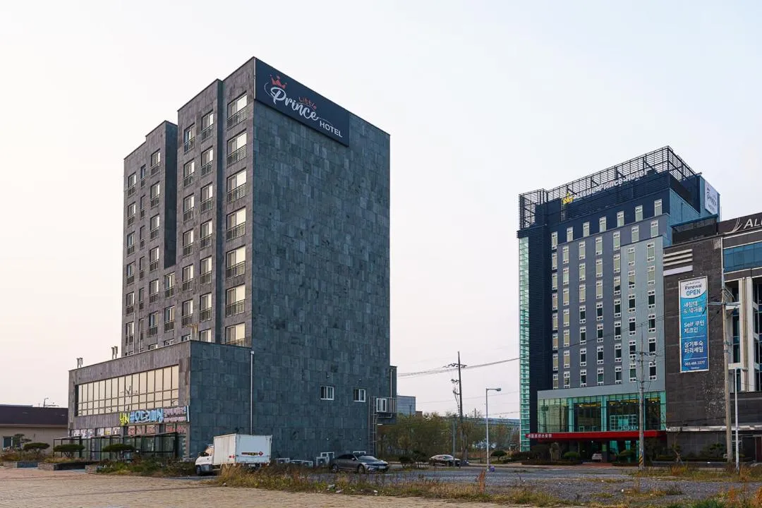 Gunsan Little Prince Condo