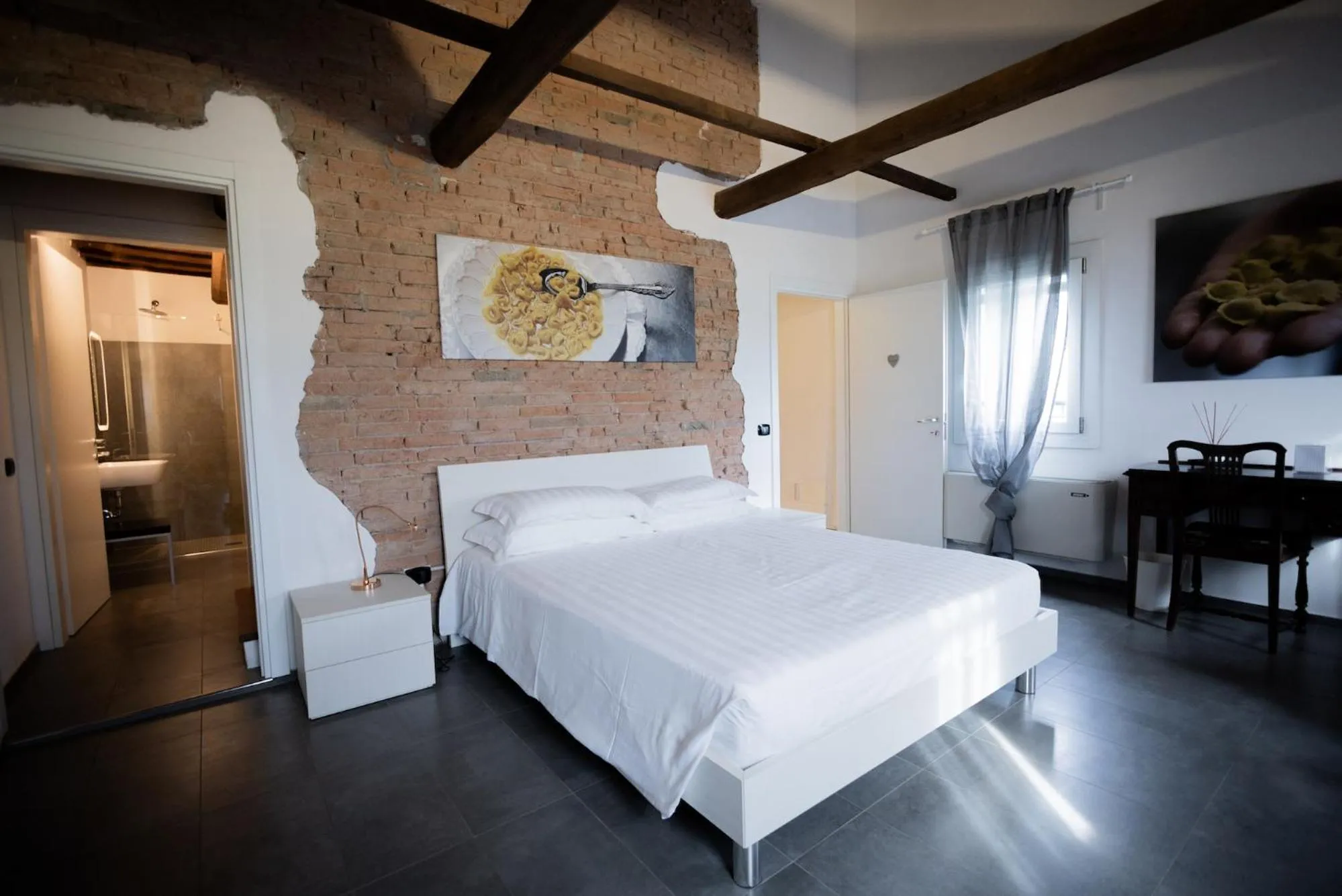 Bed in LA CASCINA DEL BALSAMICO b&b