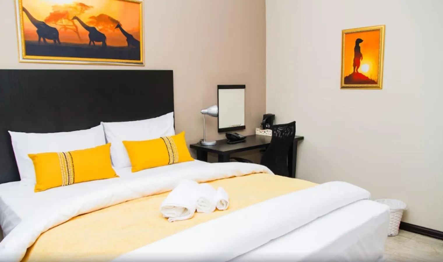 Bed in Heavenly Boutique Hotel