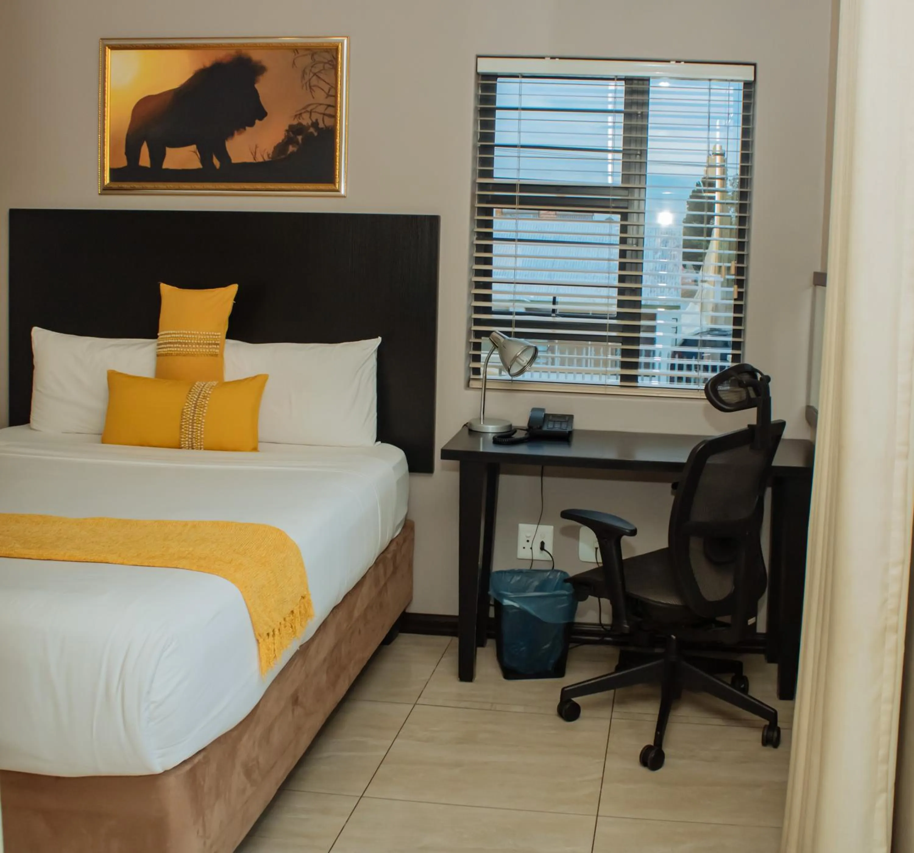 Bed in Heavenly Boutique Hotel