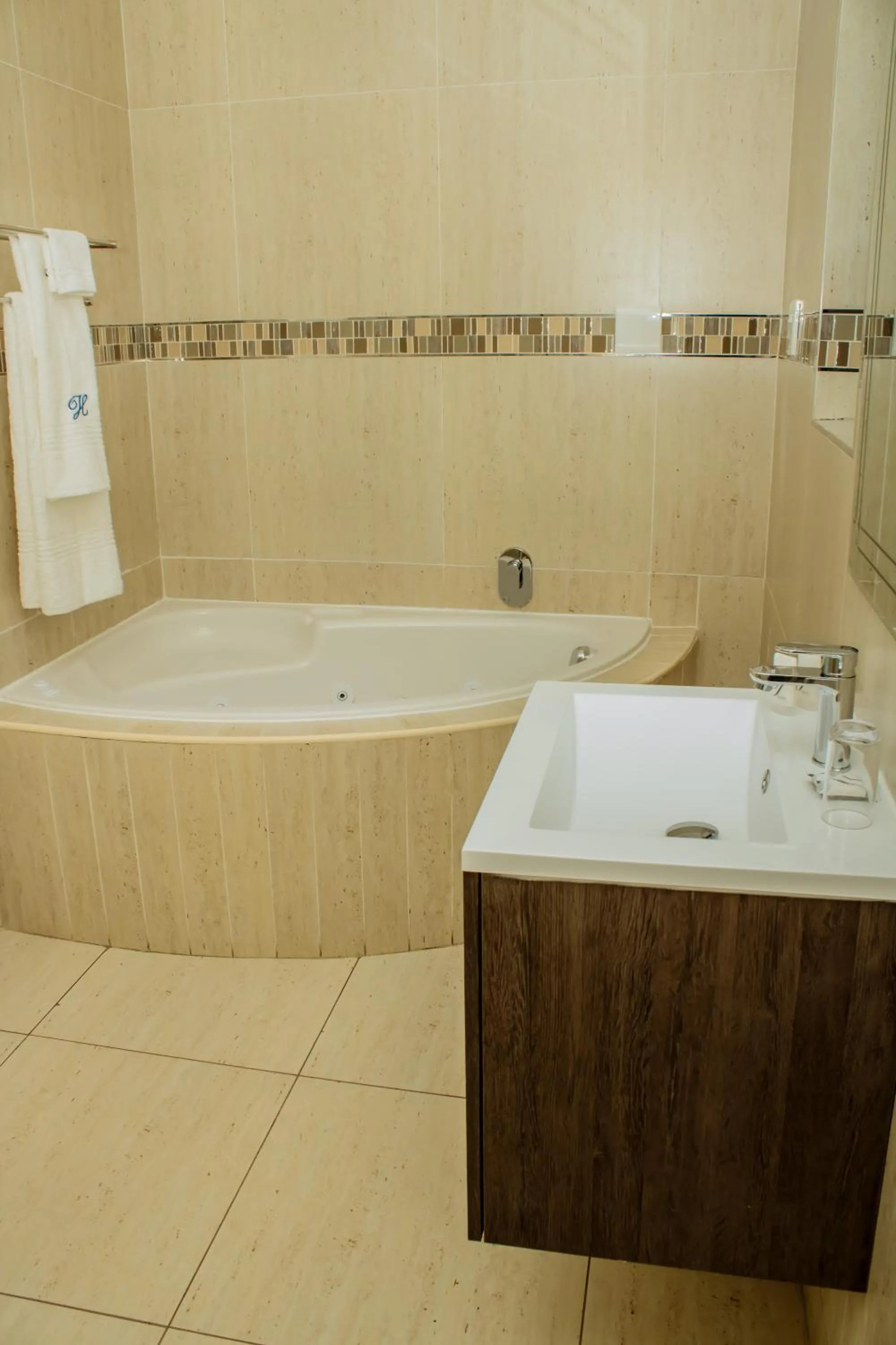 Bathroom in Heavenly Boutique Hotel