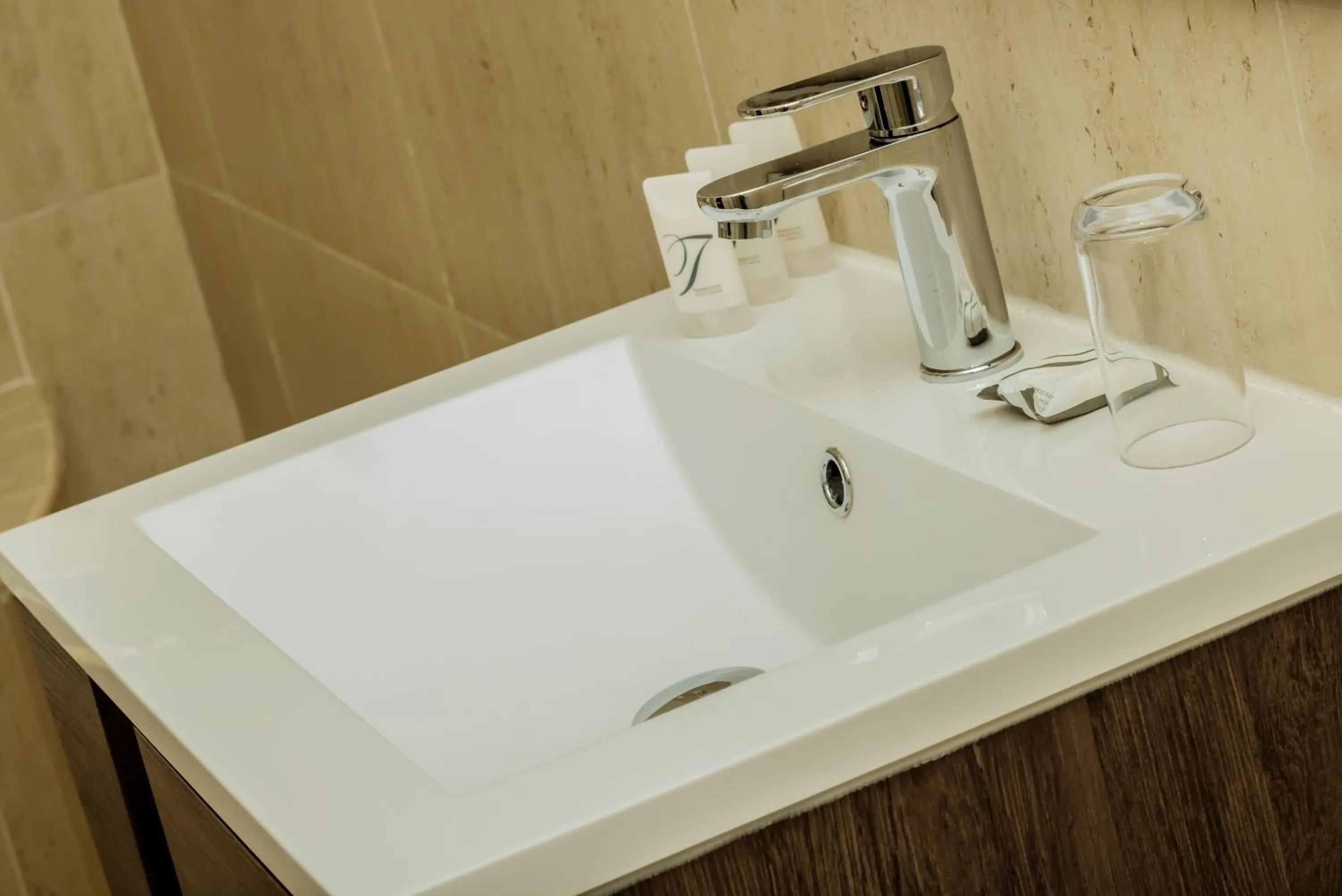 Bathroom in Heavenly Boutique Hotel