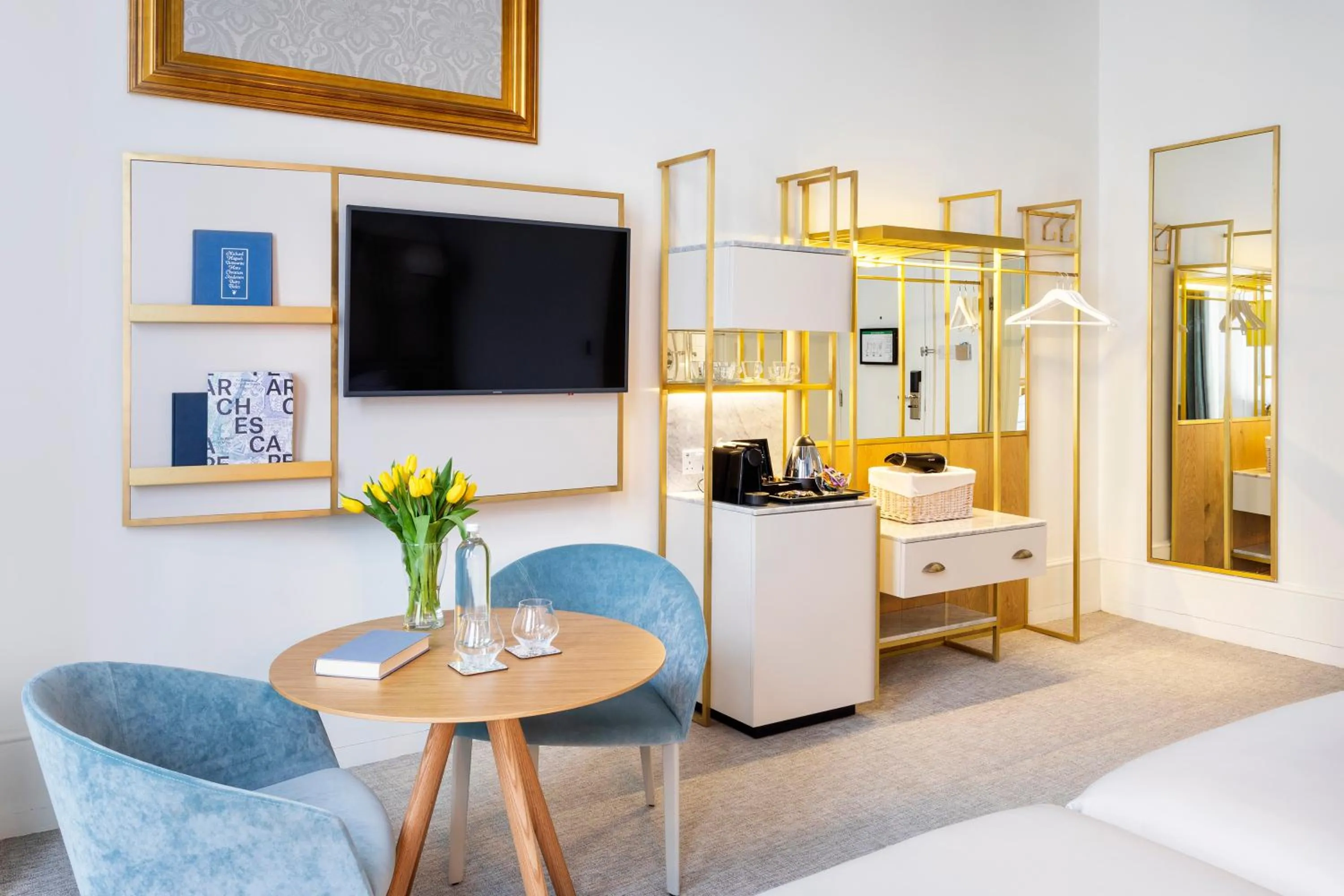 Bed in Meliá London Kensington Member of Meliá Collection