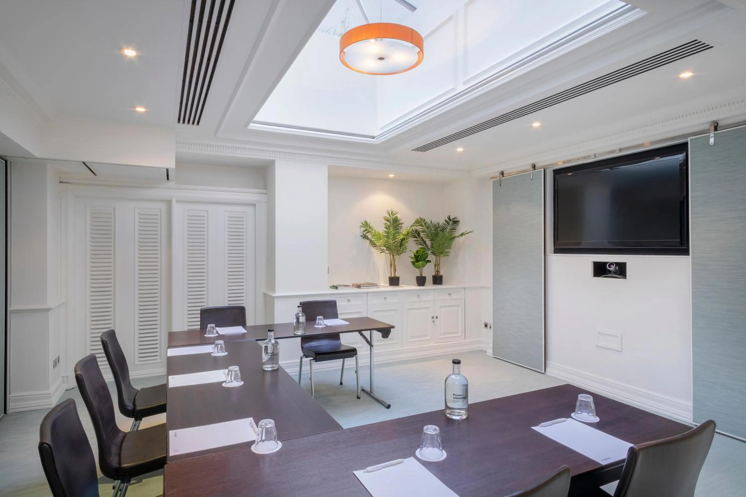 Business facilities in Meliá London Kensington Member of Meliá Collection