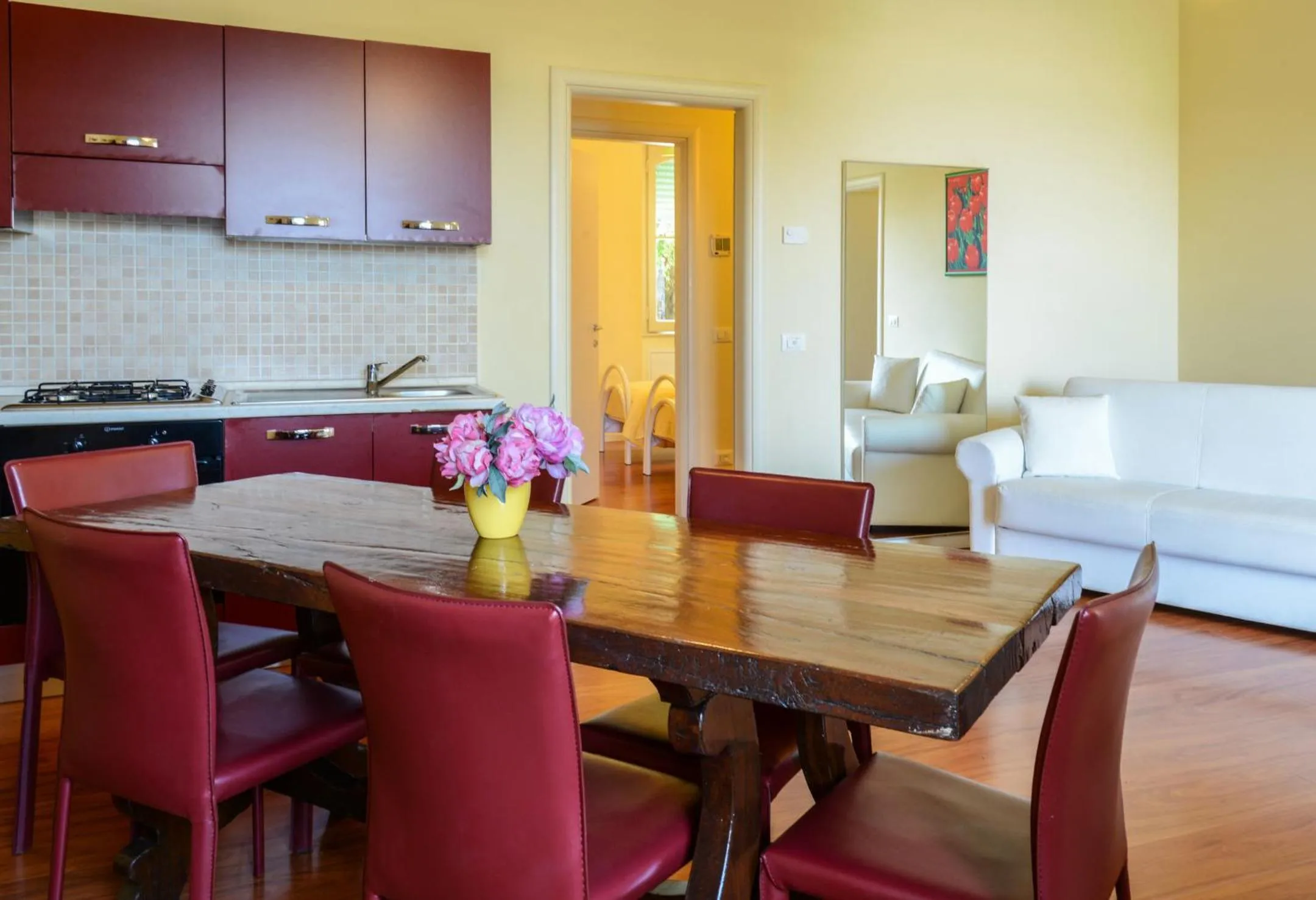 Kitchen or kitchenette in VILLA GARUTI VILLAGE