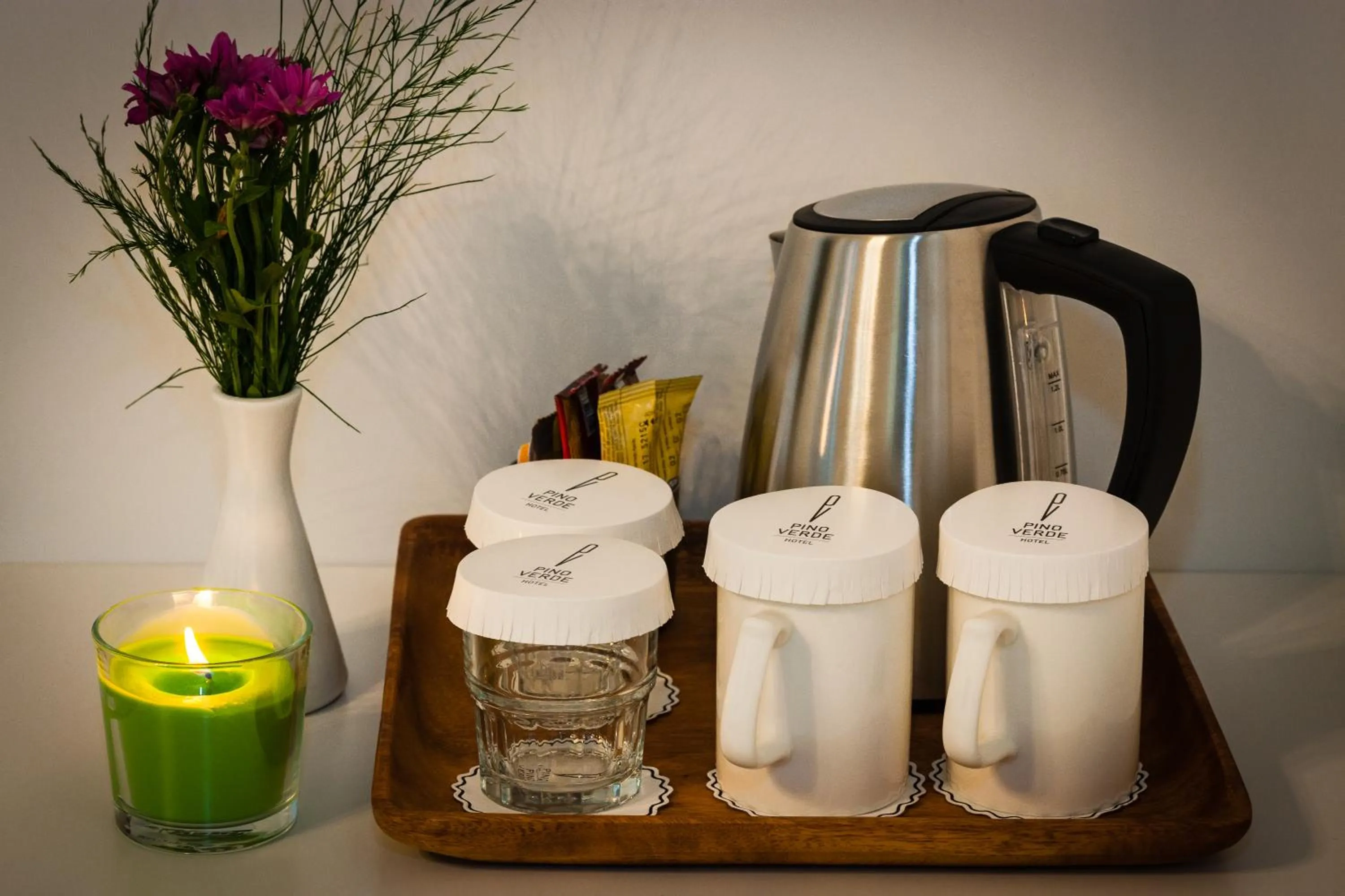 Coffee/tea facilities in Pino Verde Hotel