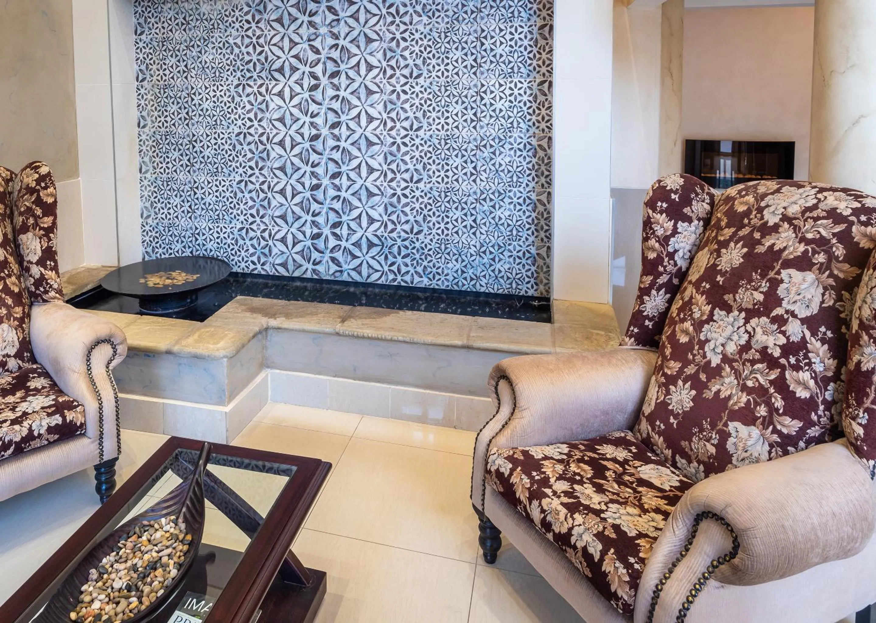 Lobby or reception in 10 2nd Avenue Houghton Estate by Dream Resorts