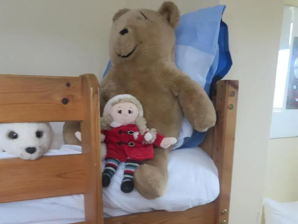 Family Room in Uplawmoor Family Room in Uplawmoor