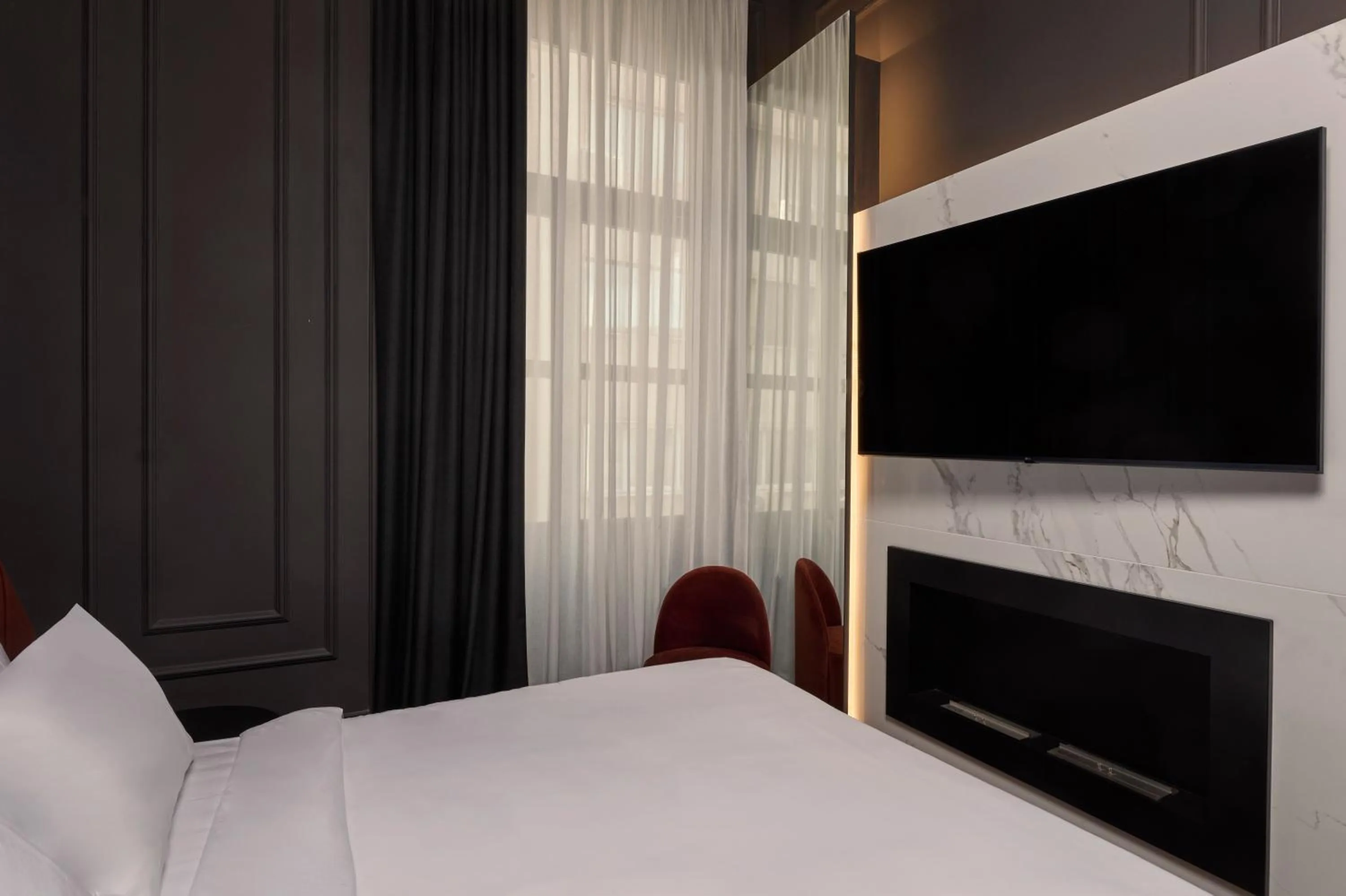 Bed in Athens Icon Collection