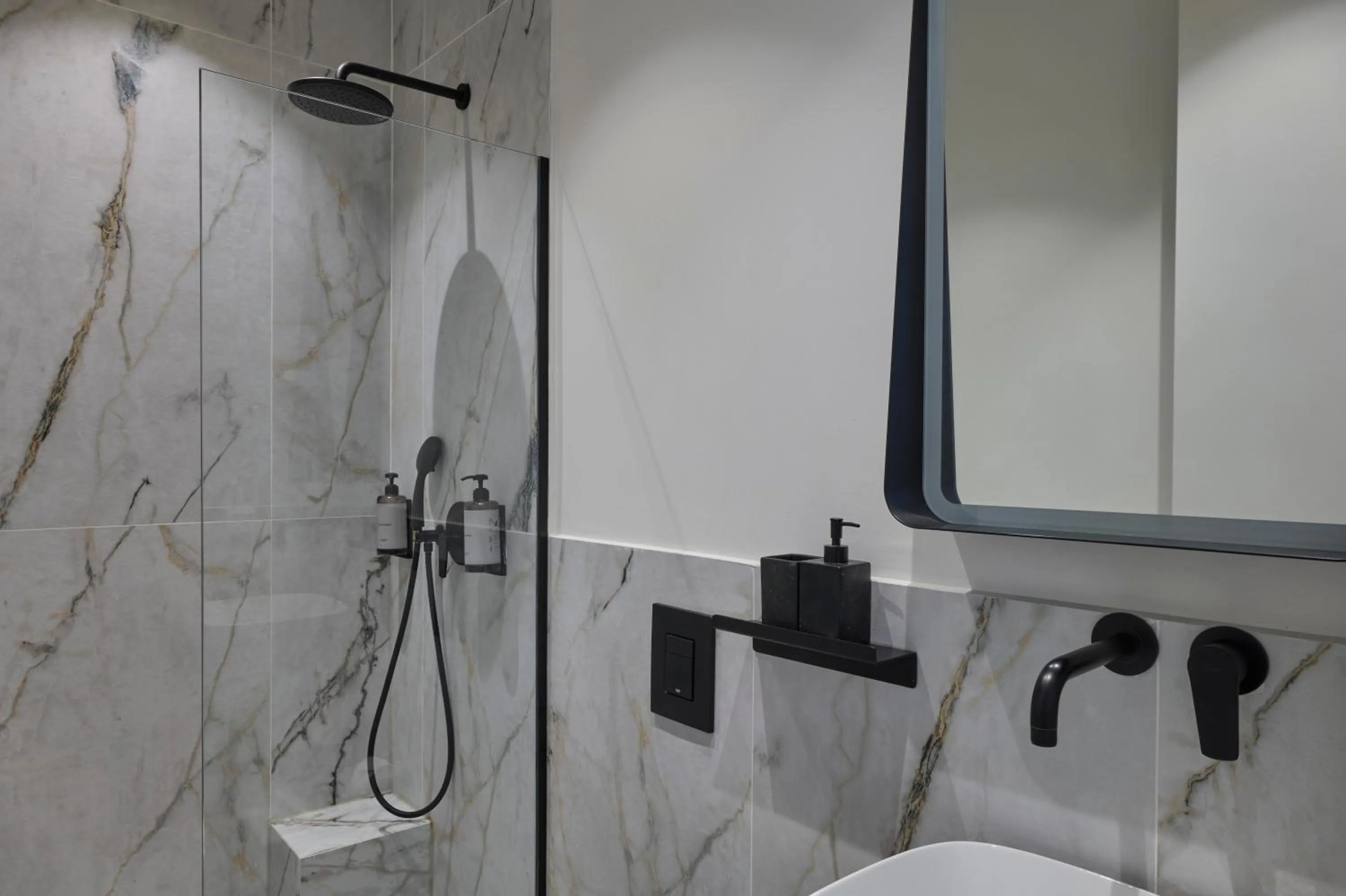 Shower in Athens Icon Collection