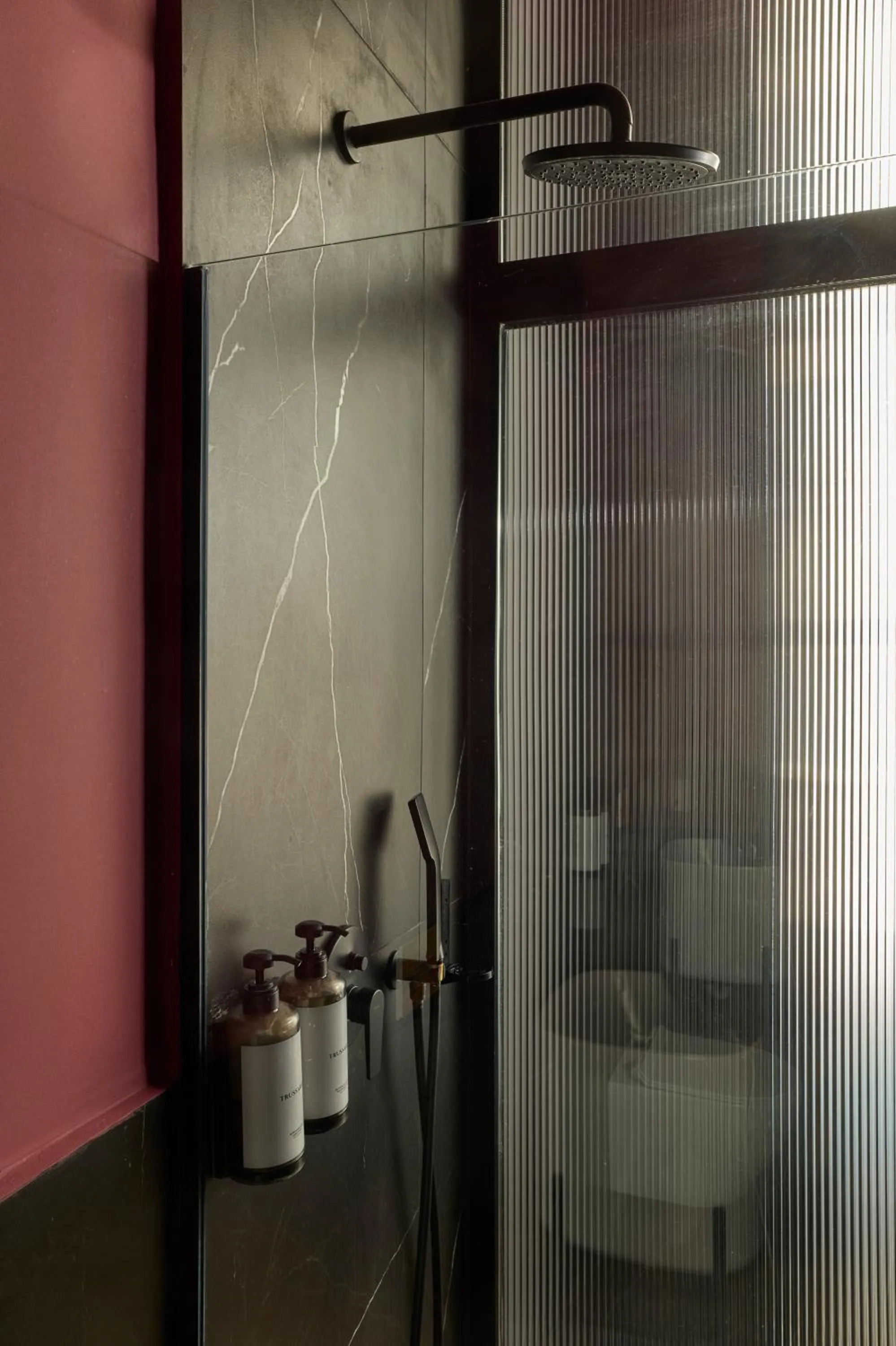 Shower in Athens Icon Collection