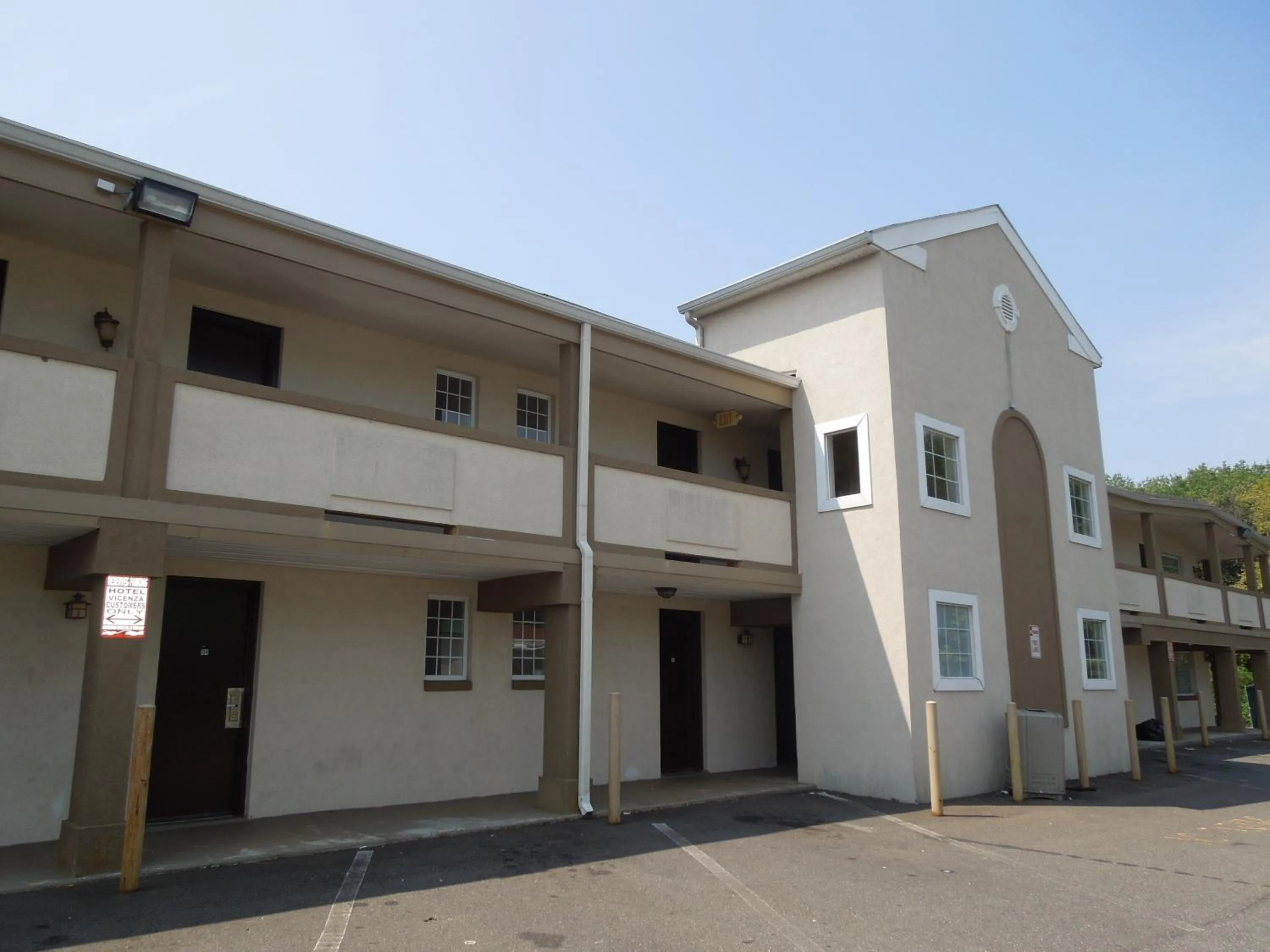 Facade/entrance in Hotel Vicenza