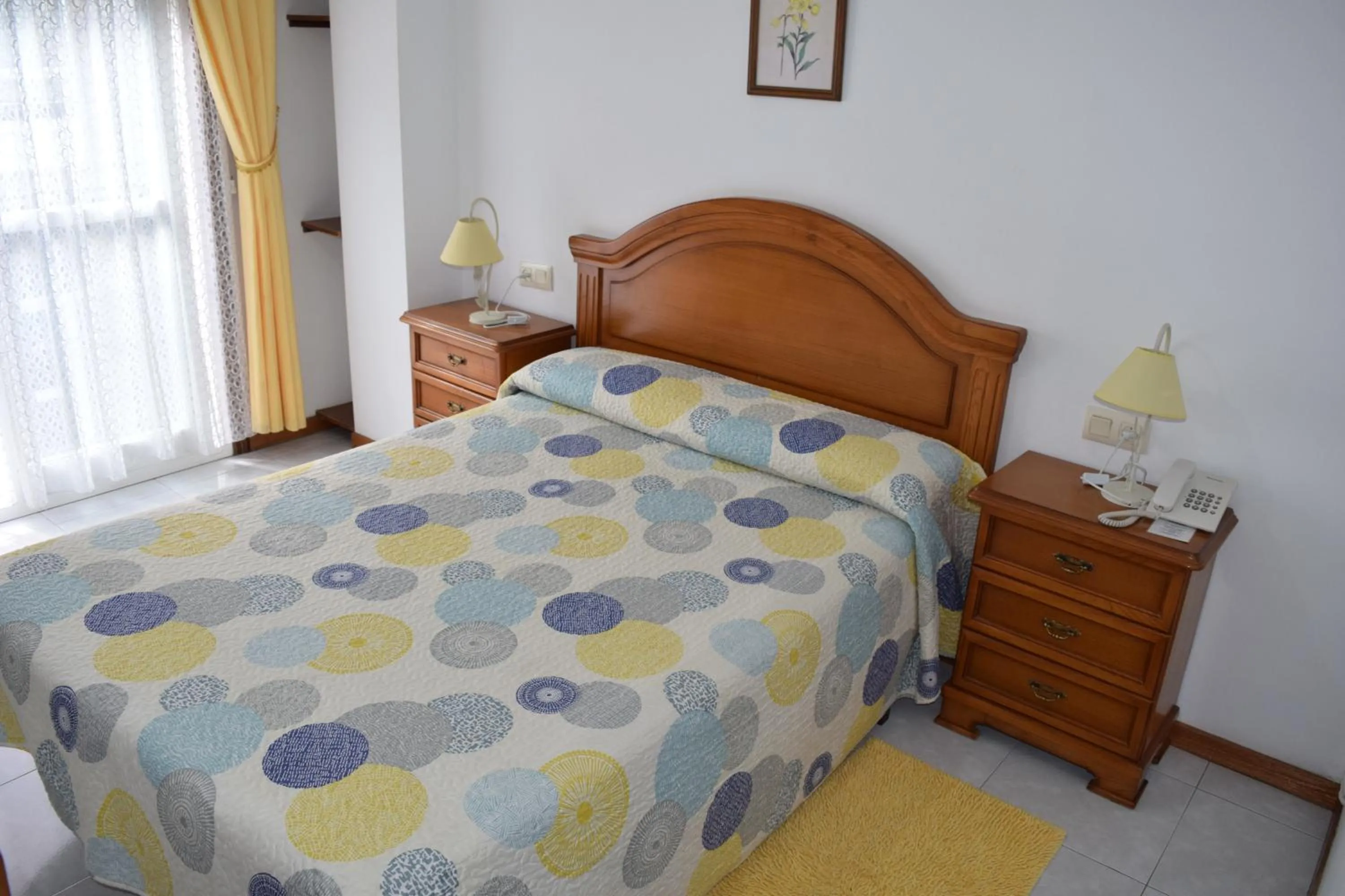 Bed in Hotel Restaurante Xaneiro