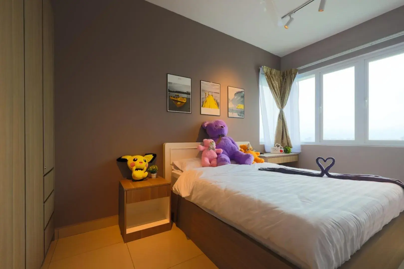 Three-Bedroom Apartment in Luxury Homestay Cyberjaya Putrajaya Vision Residence #IOICityMall Three-Bedroom Apartment in Luxury Homestay Cyberjaya Putrajaya Vision Residence #IOICityMall