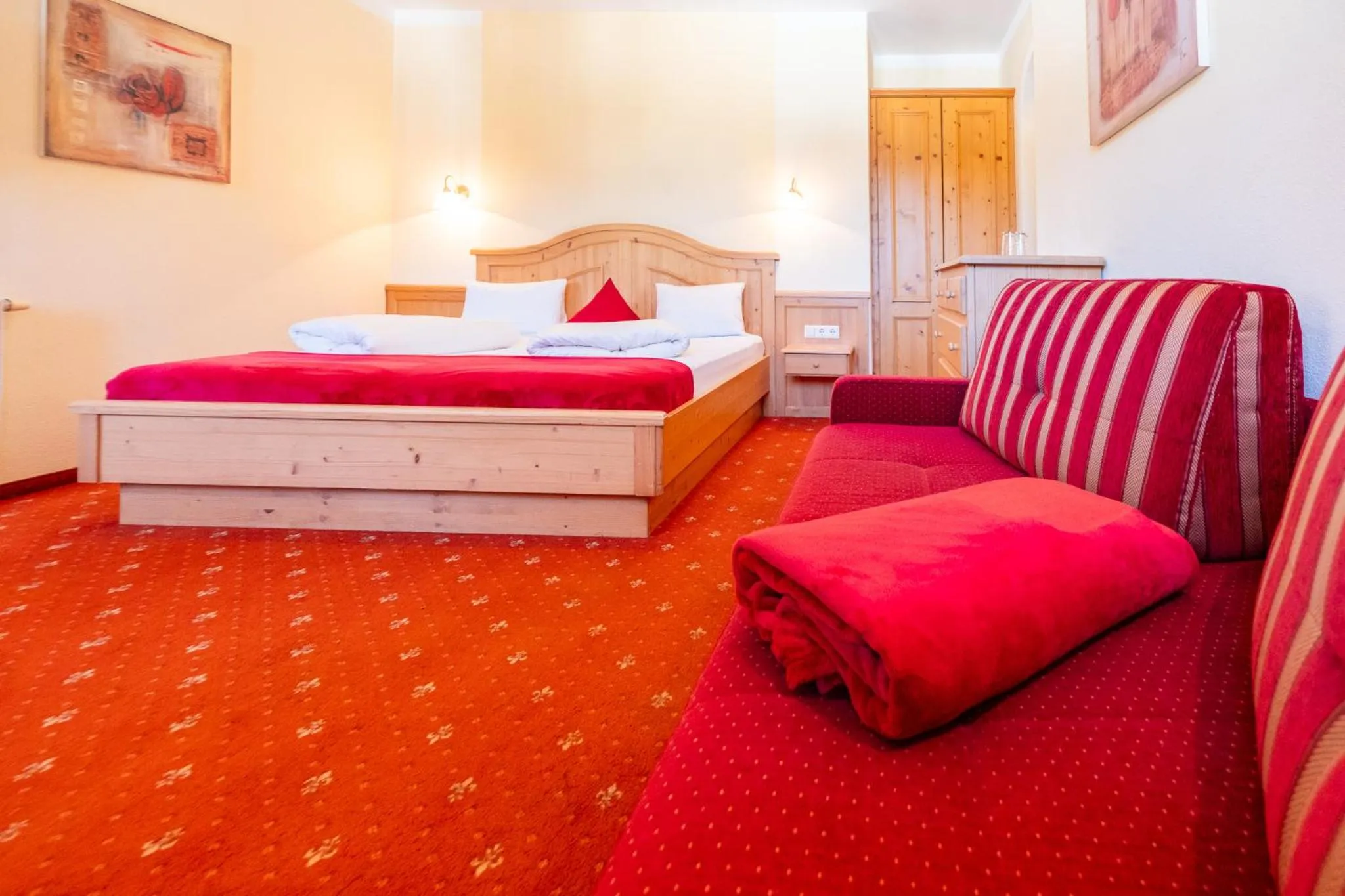 Bedroom, Bed in Hotel Rietzer Hof