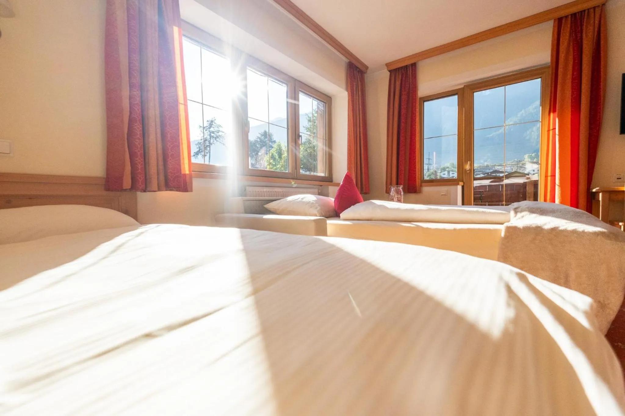 Bedroom, Bed in Hotel Rietzer Hof