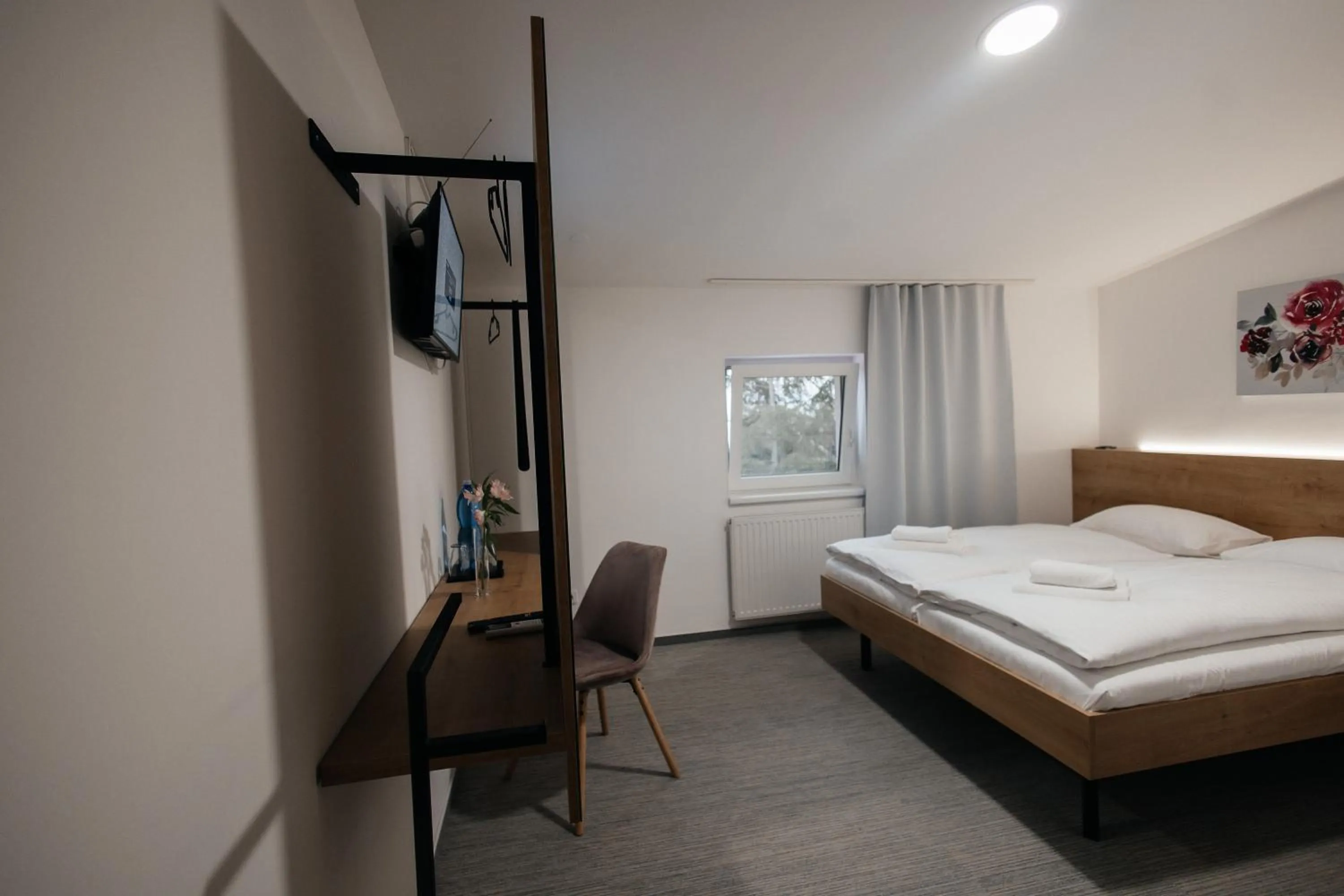 Bed in Golden Golem hotel & Spa