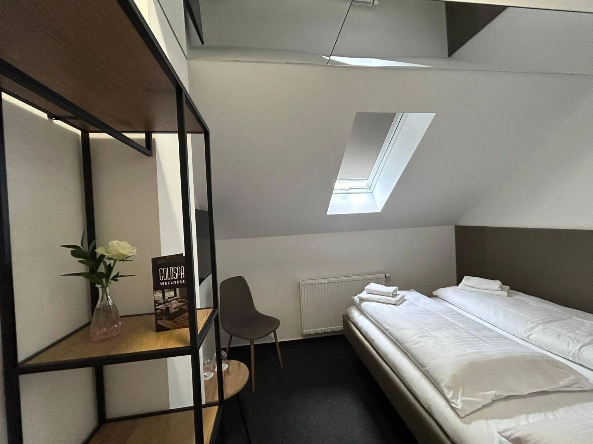 Bedroom, Bed in Golden Golem hotel & Spa