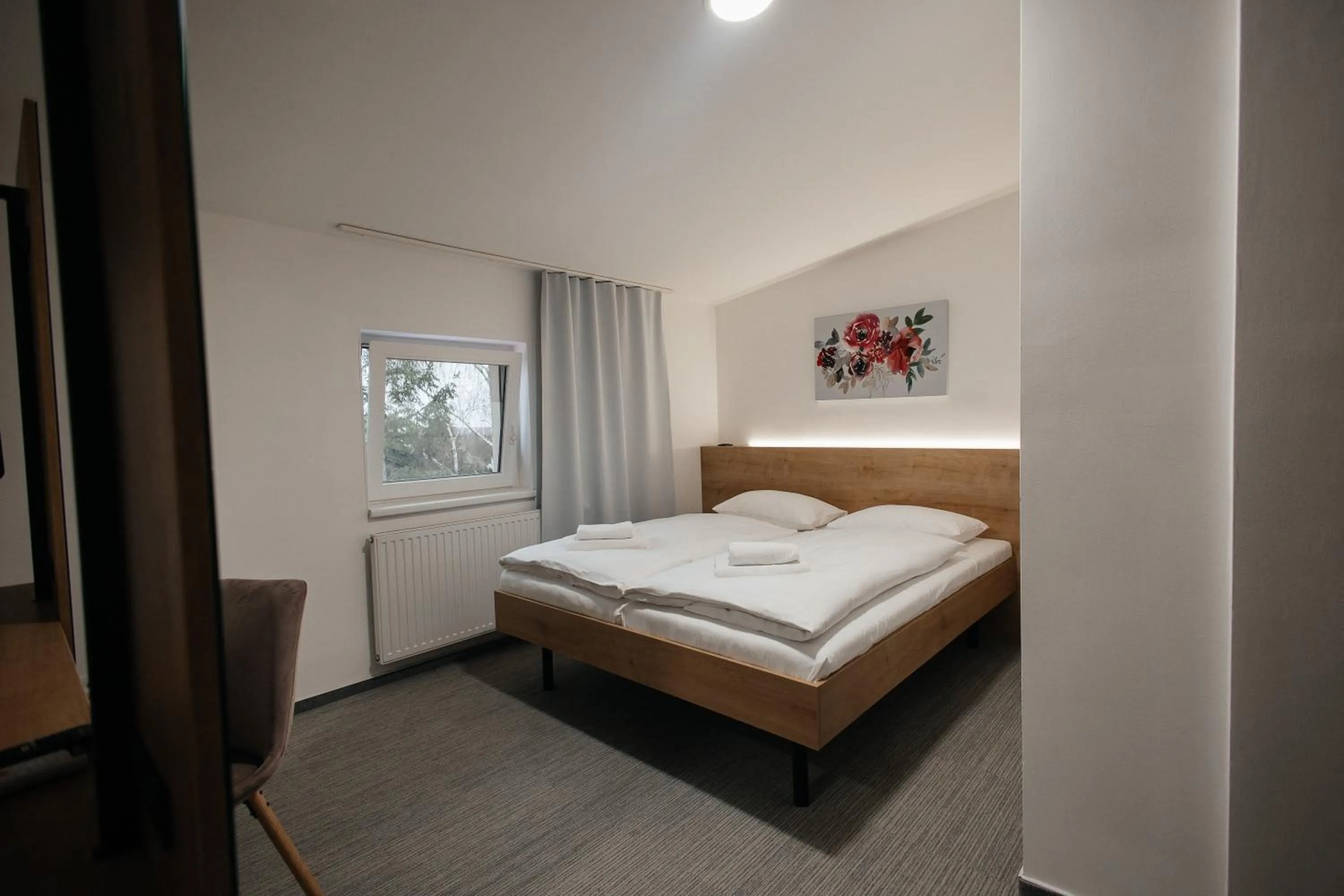 Bed in Golden Golem hotel & Spa