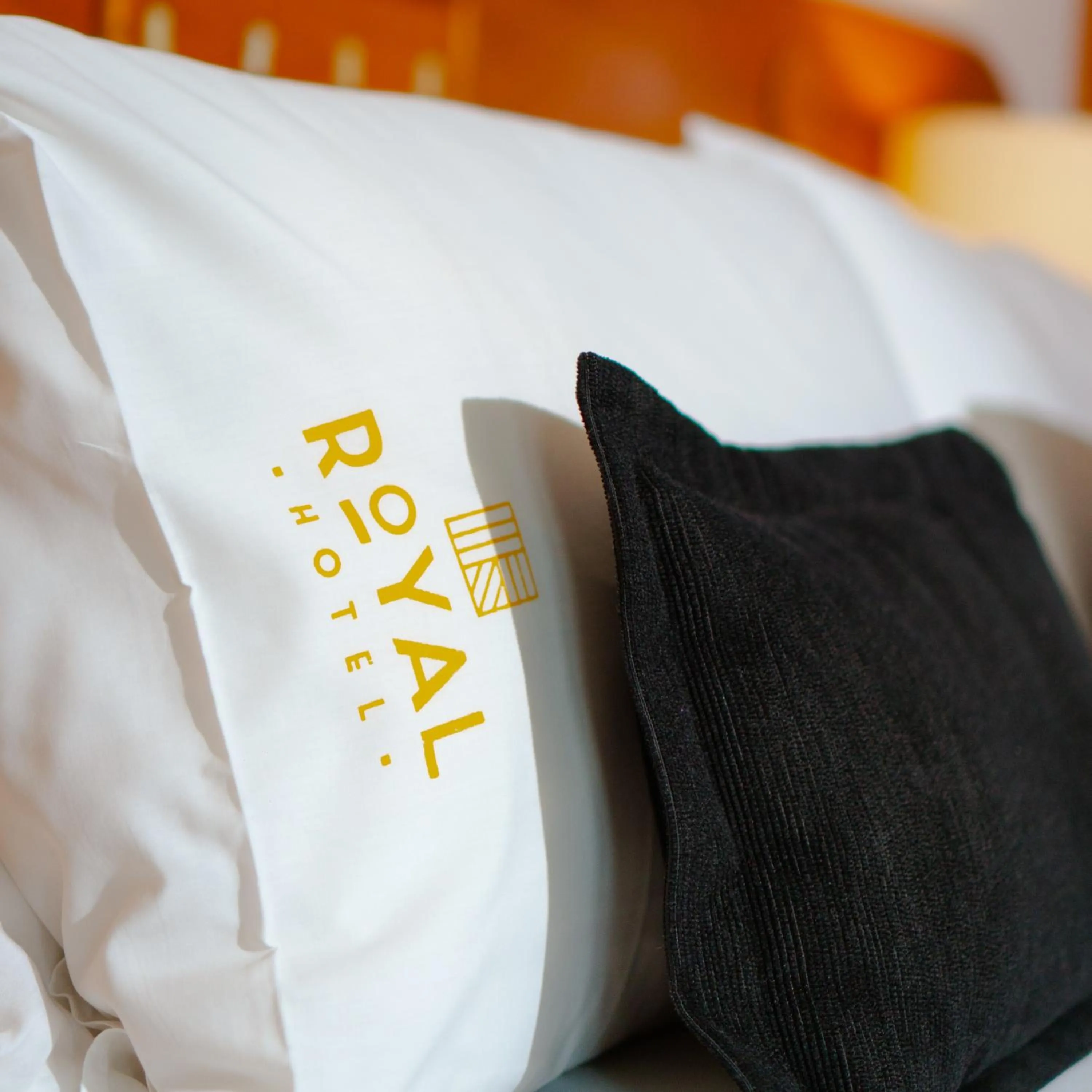 Bedroom, Bed in Hotel Royal