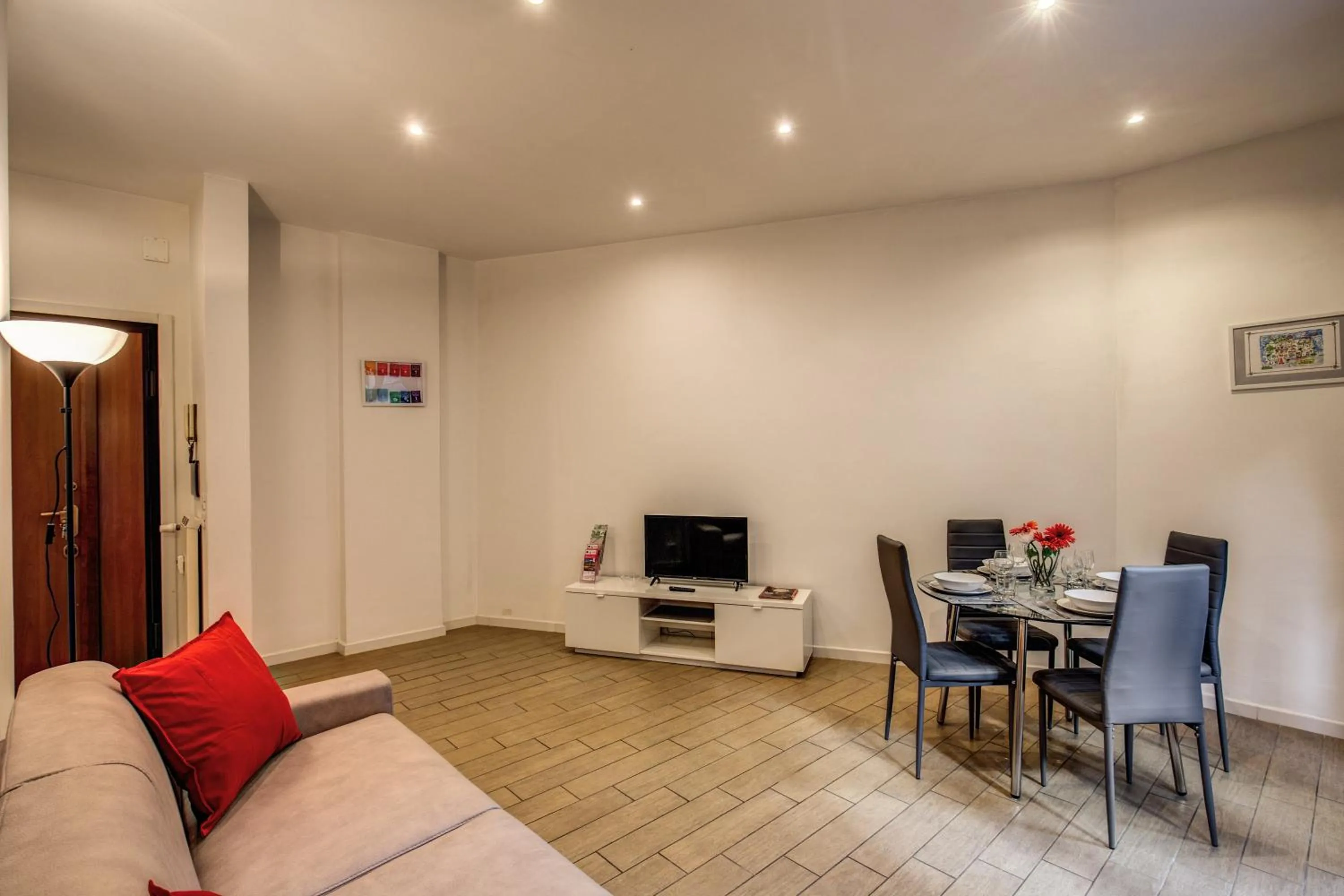M&L Apartments - Ardesia Colosseo