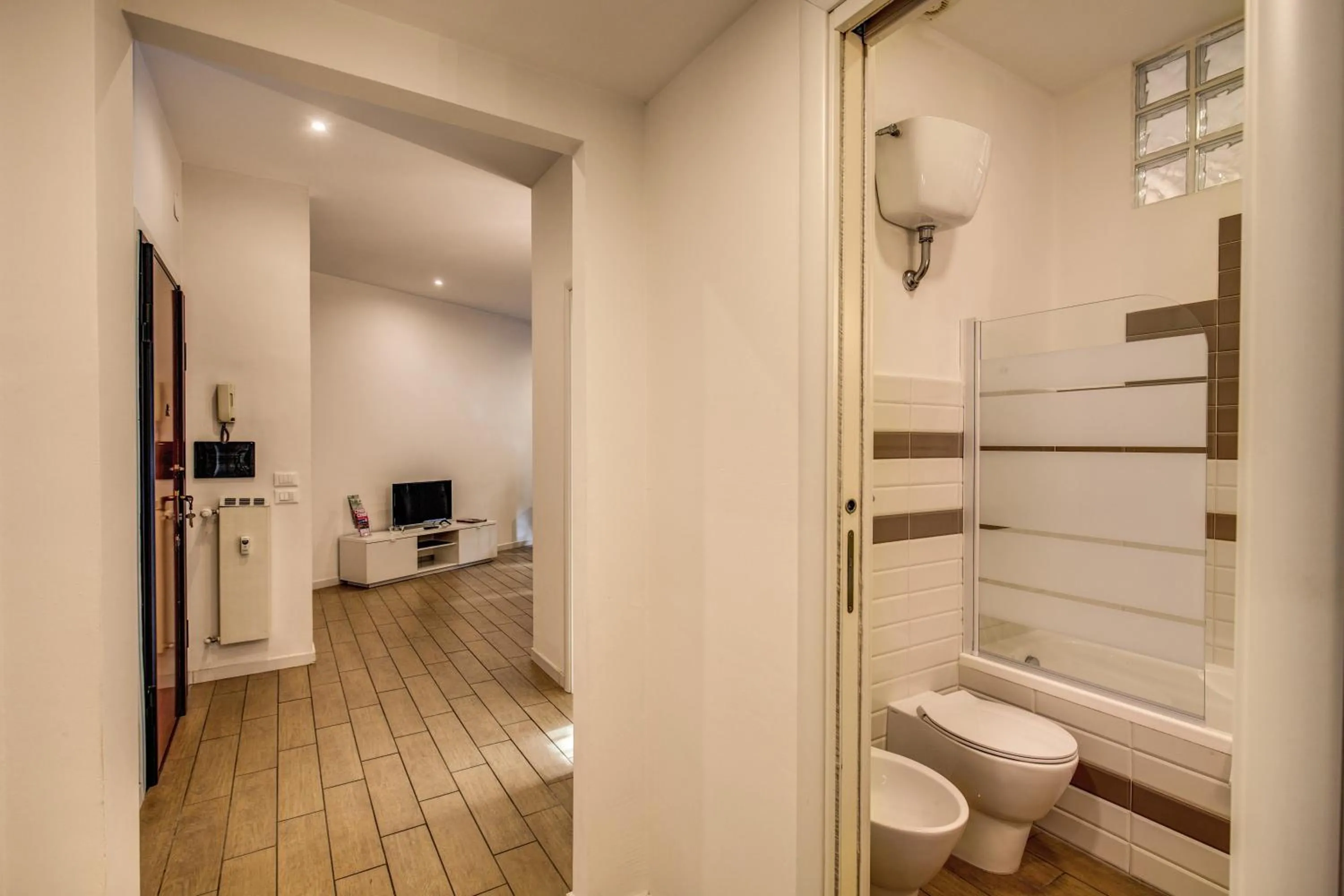 Photo of the whole room in M&L Apartments - Ardesia Colosseo