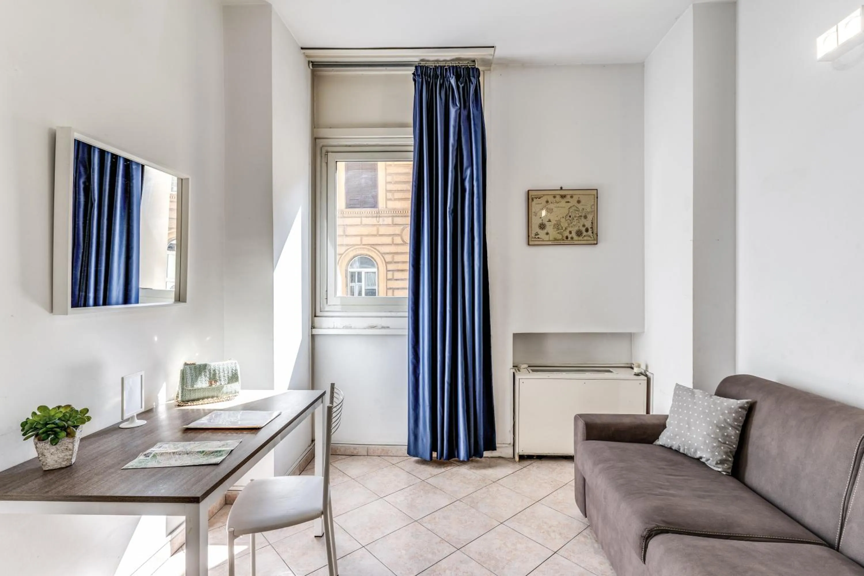 M&L Apartments - Ardesia Colosseo
