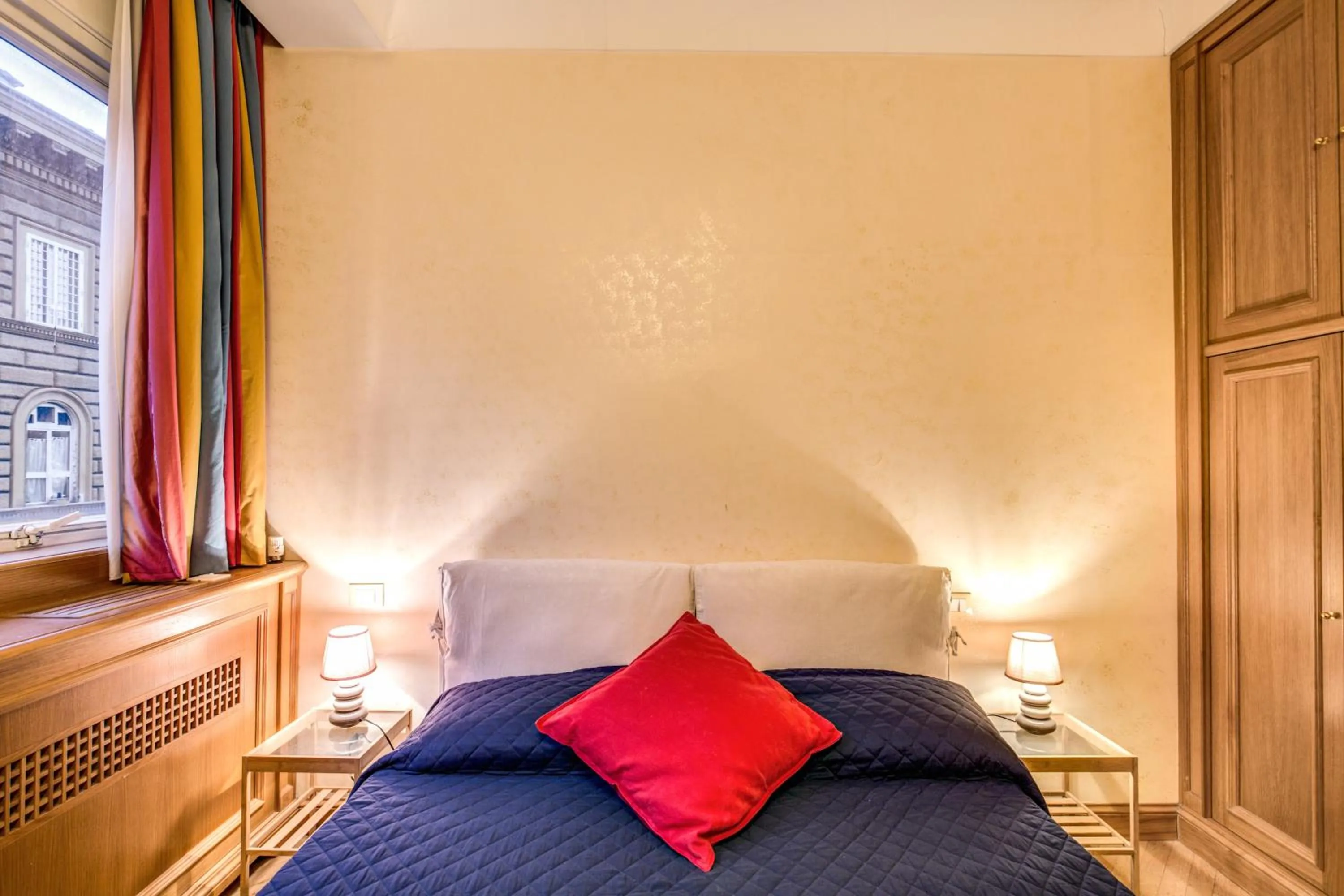 Bed in M&L Apartments - Ardesia Colosseo