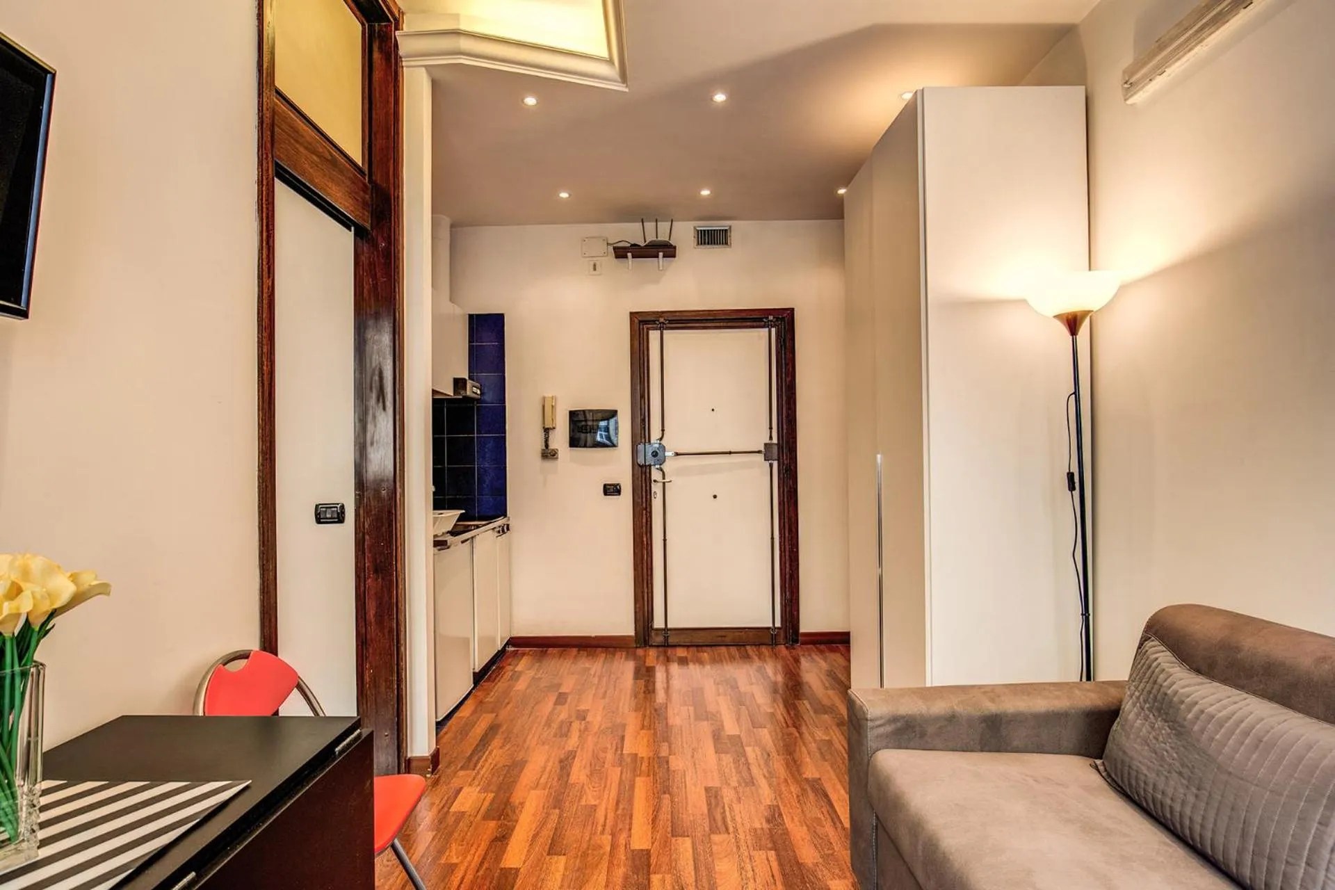 M&L Apartments - Ardesia Colosseo