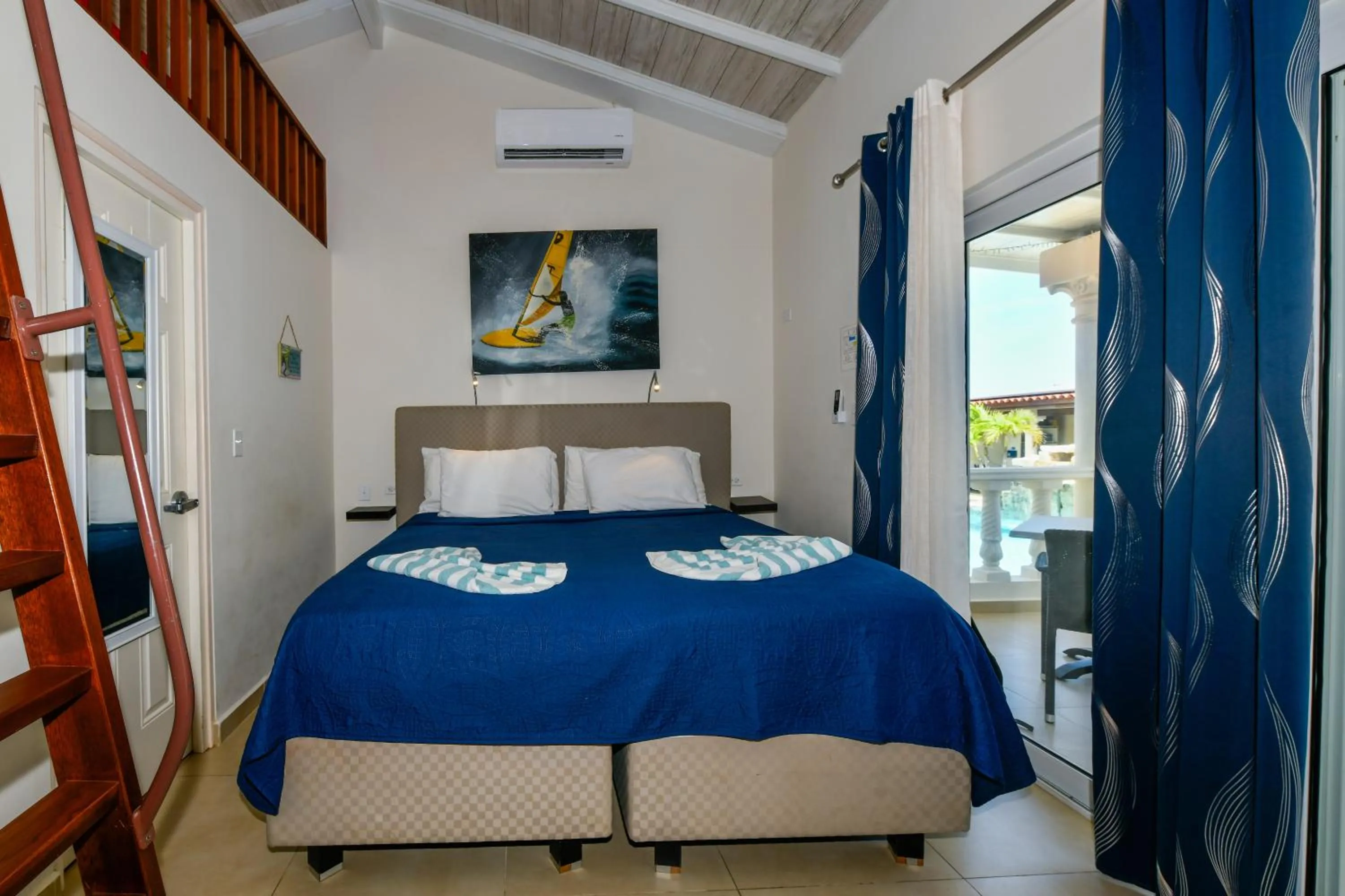 Bedroom, Bed in Boutique Hotel Swiss Paradise Aruba Villas and Suites