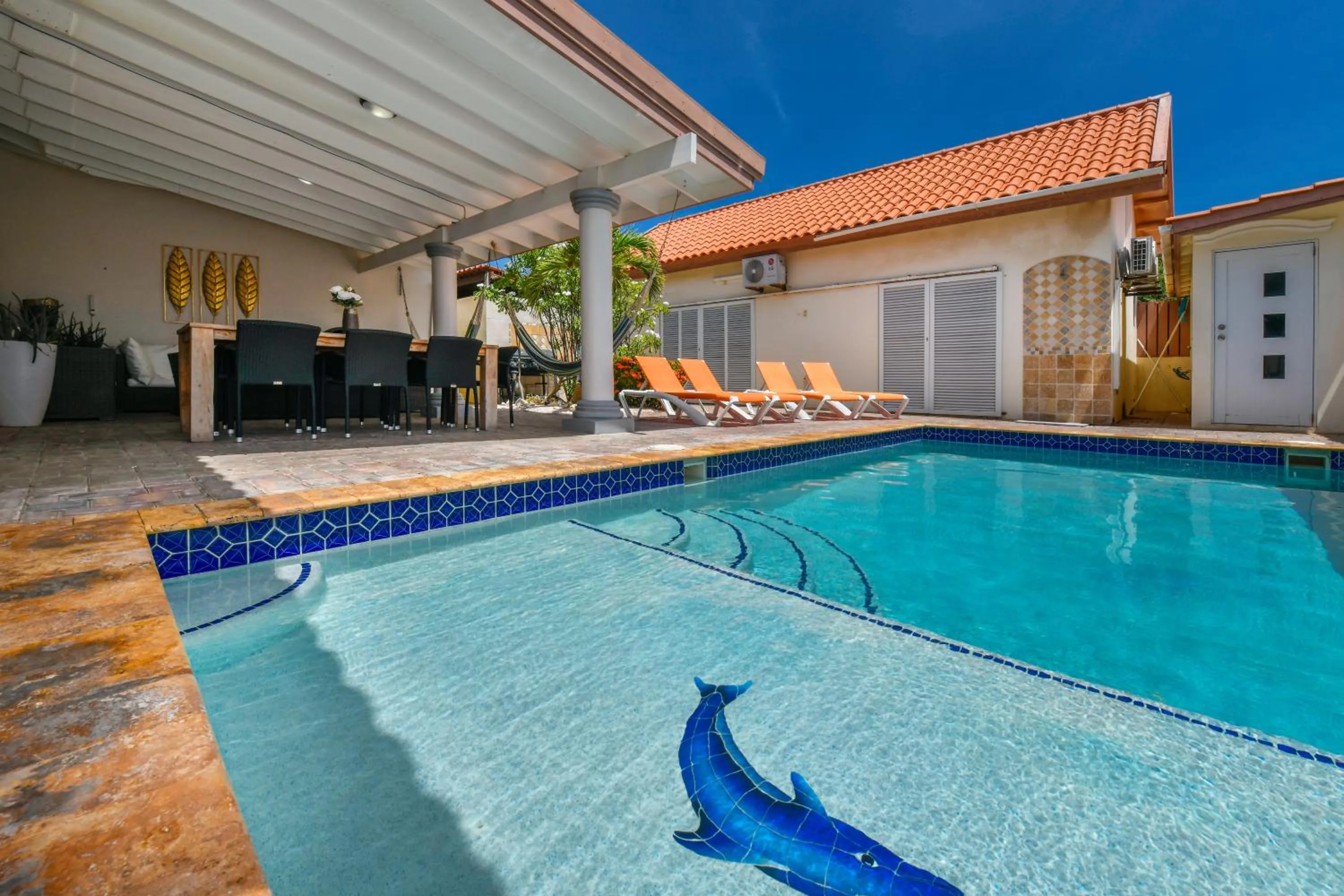 Pool view in Boutique Hotel Swiss Paradise Aruba Villas and Suites