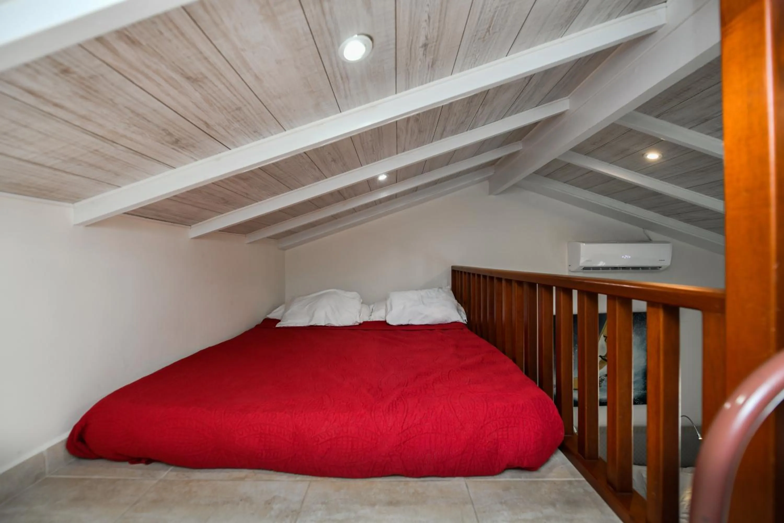 bunk bed, Bed in Boutique Hotel Swiss Paradise Aruba Villas and Suites