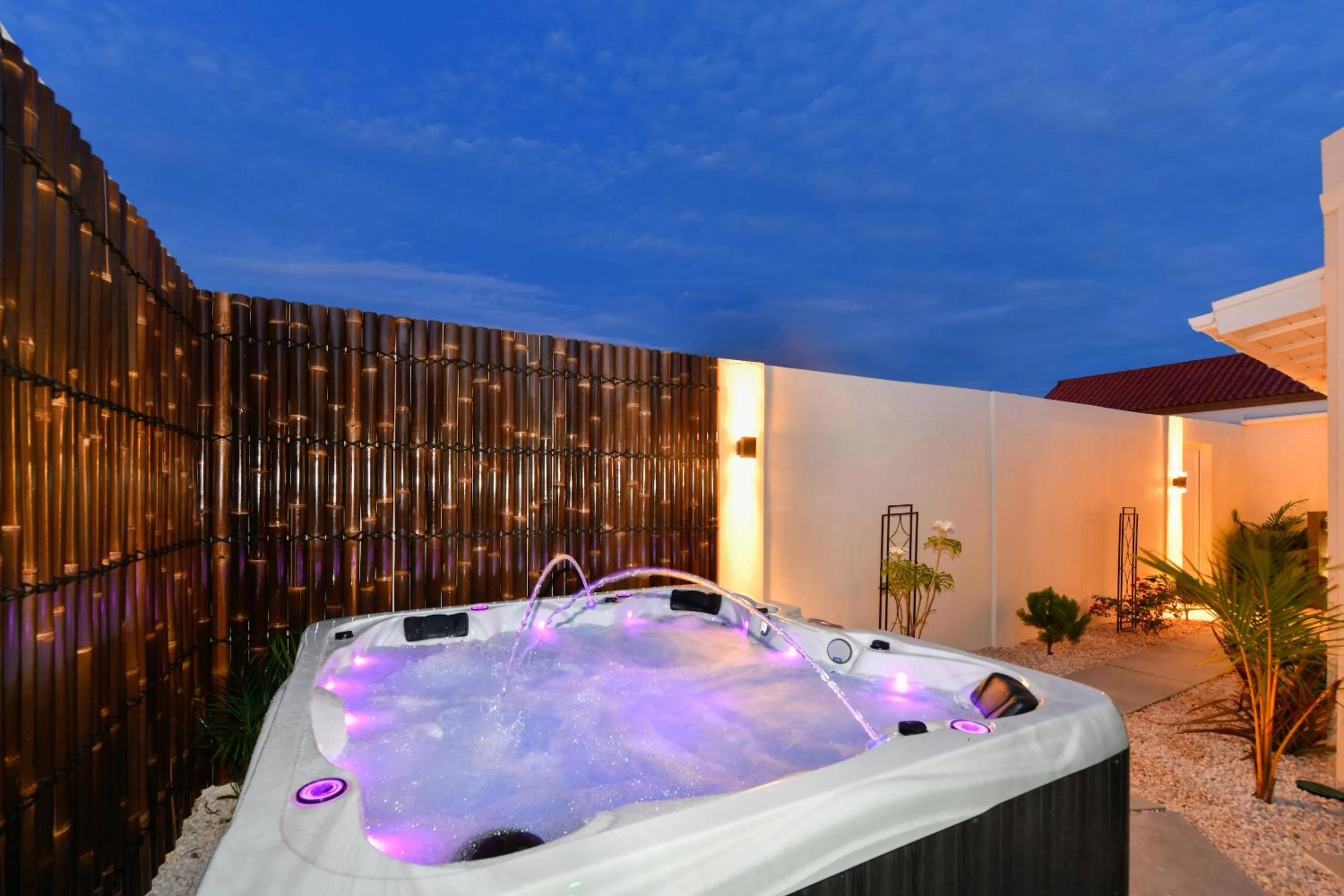 Night in Boutique Hotel Swiss Paradise Aruba Villas and Suites