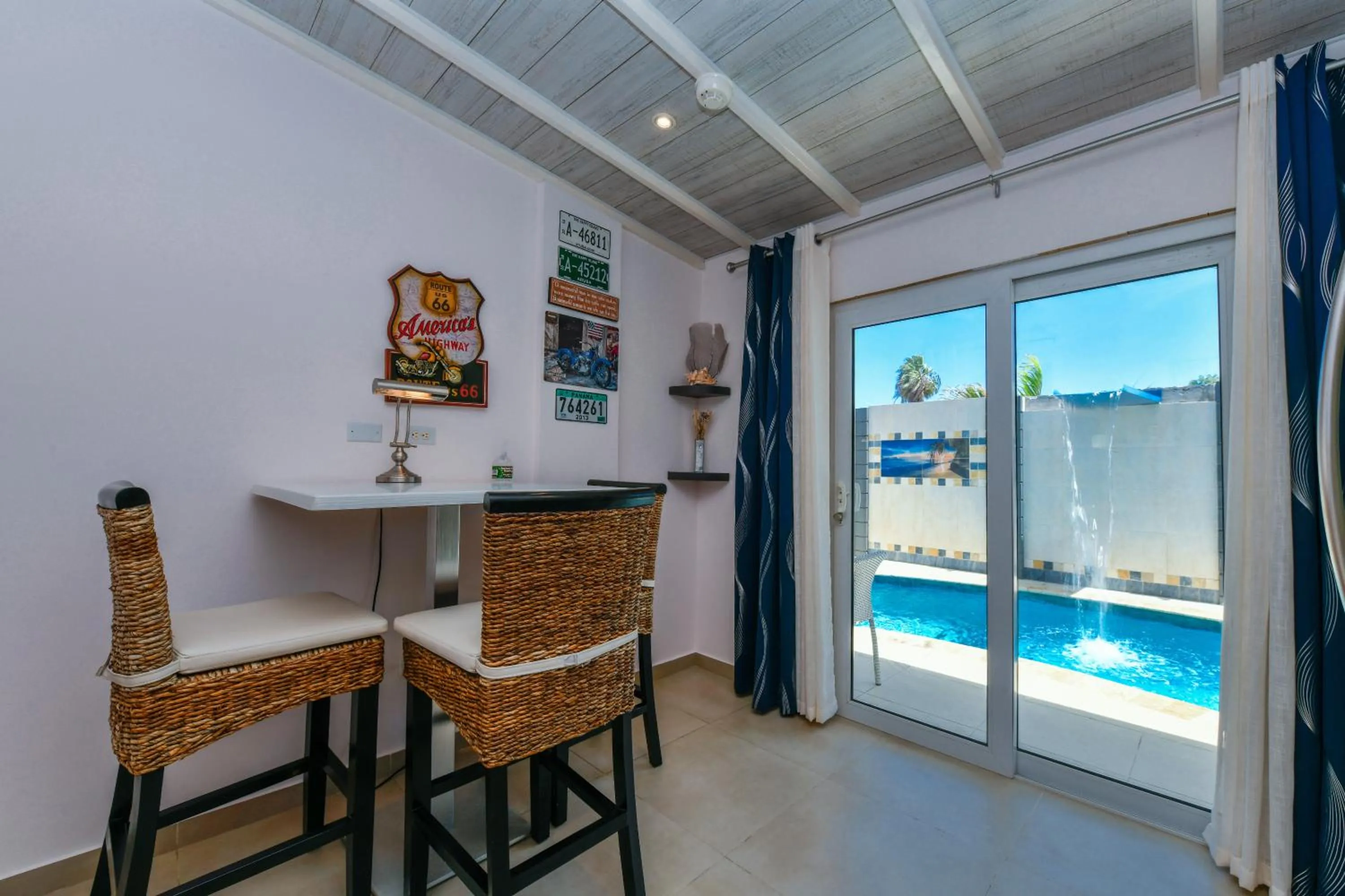 Living room in Boutique Hotel Swiss Paradise Aruba Villas and Suites