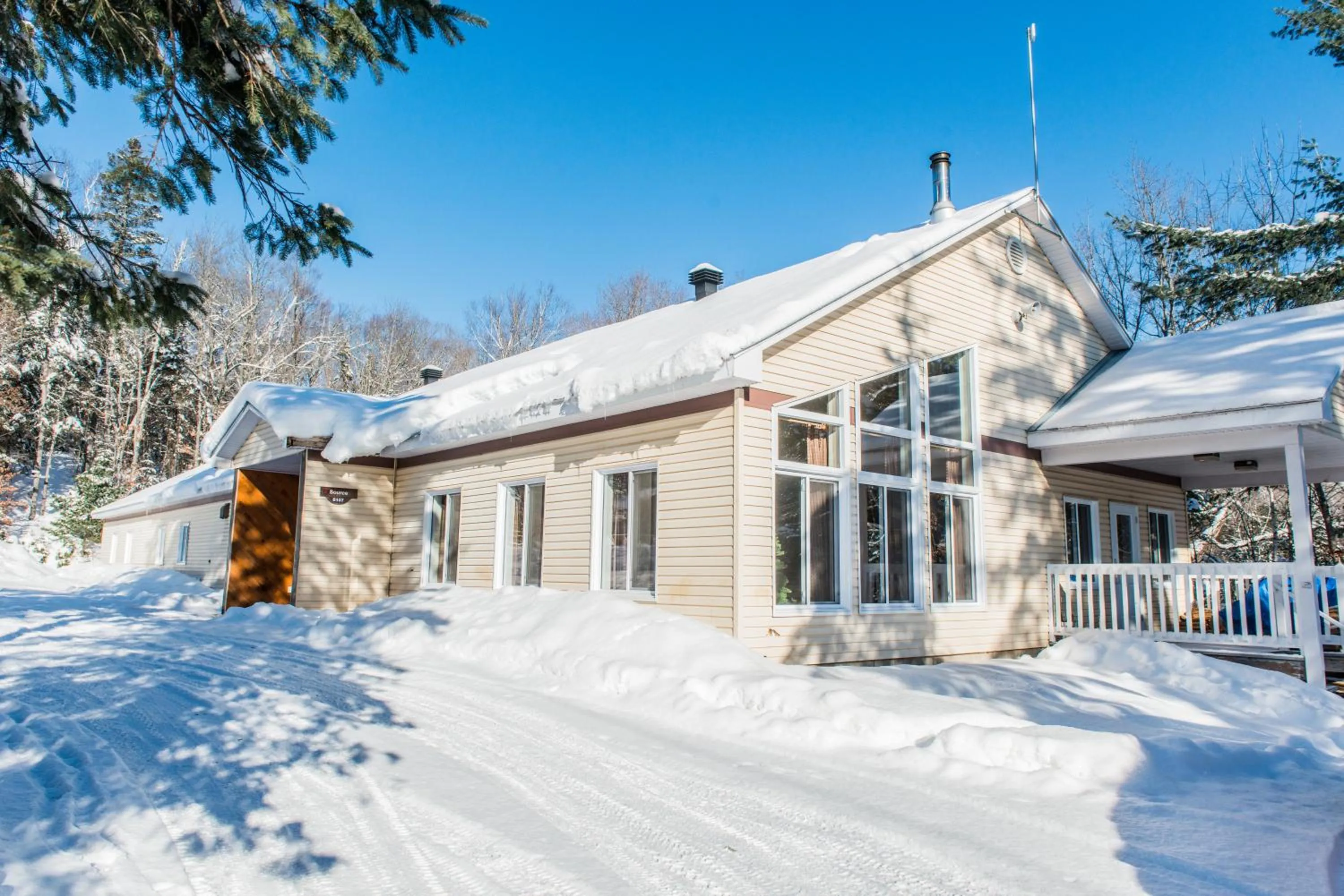 Property building in Chalets Lanaudière