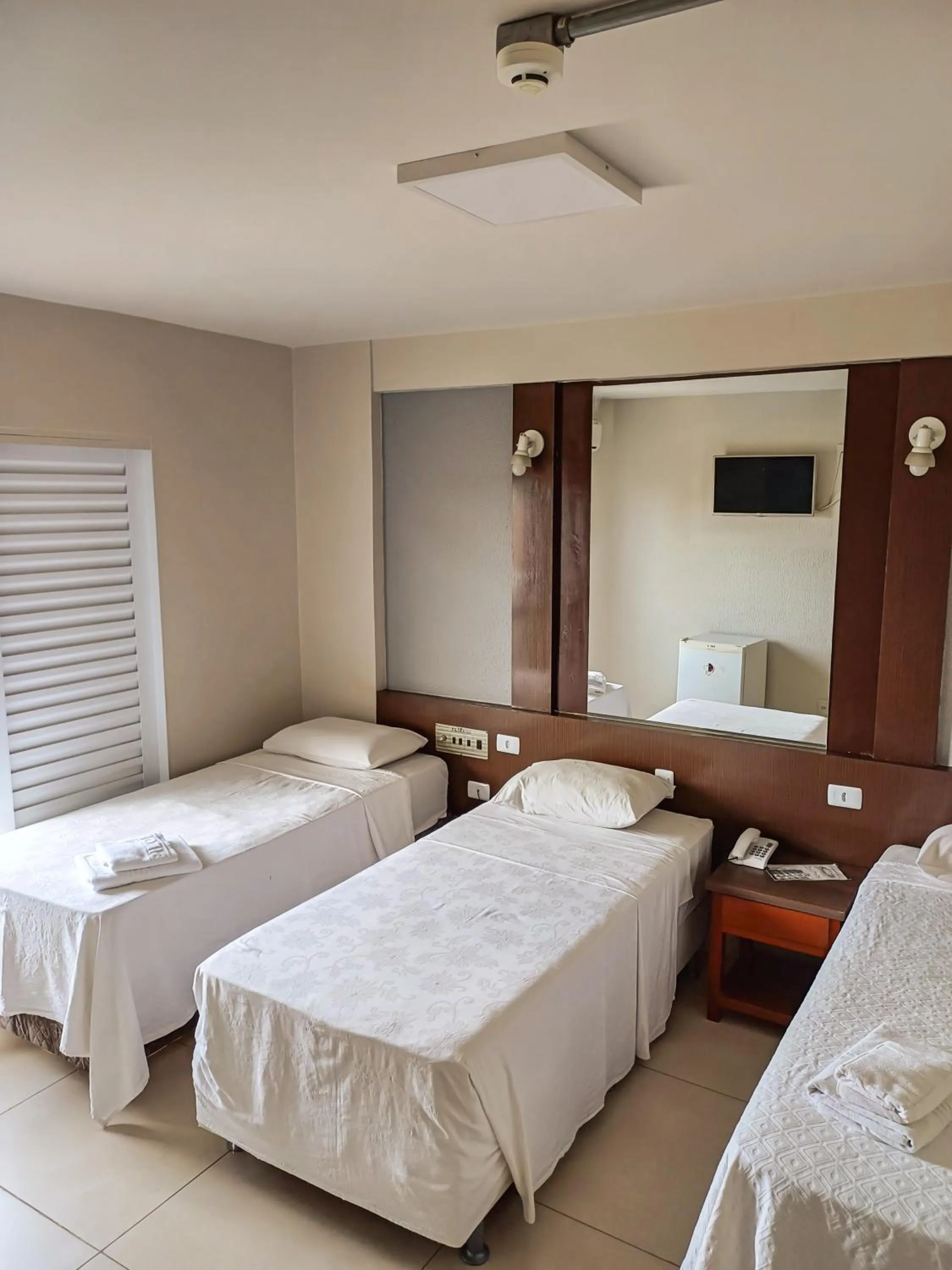 Bed in Piloes Palace Hotel