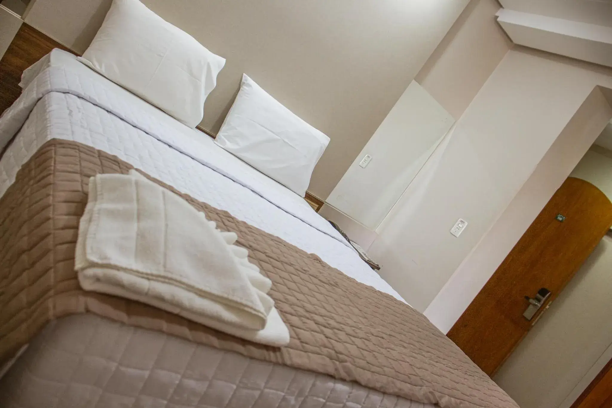 Quadruple Room in Piloes Palace Hotel Quadruple Room in Piloes Palace Hotel