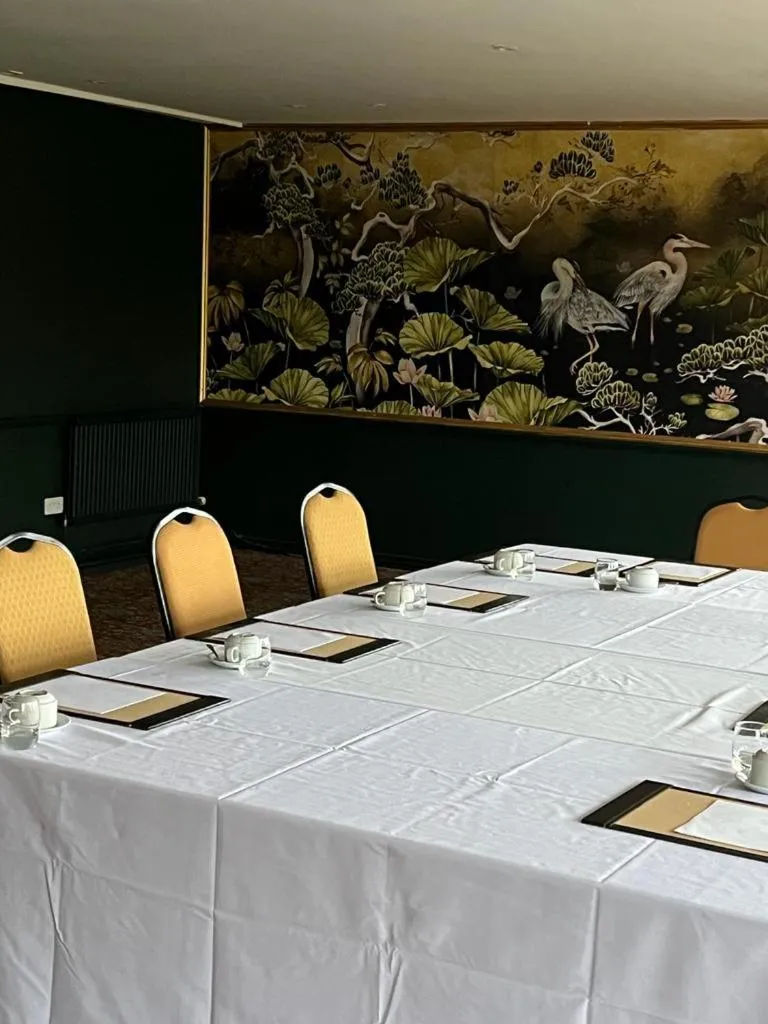 Meeting/conference room in Shillingford Bridge Hotel