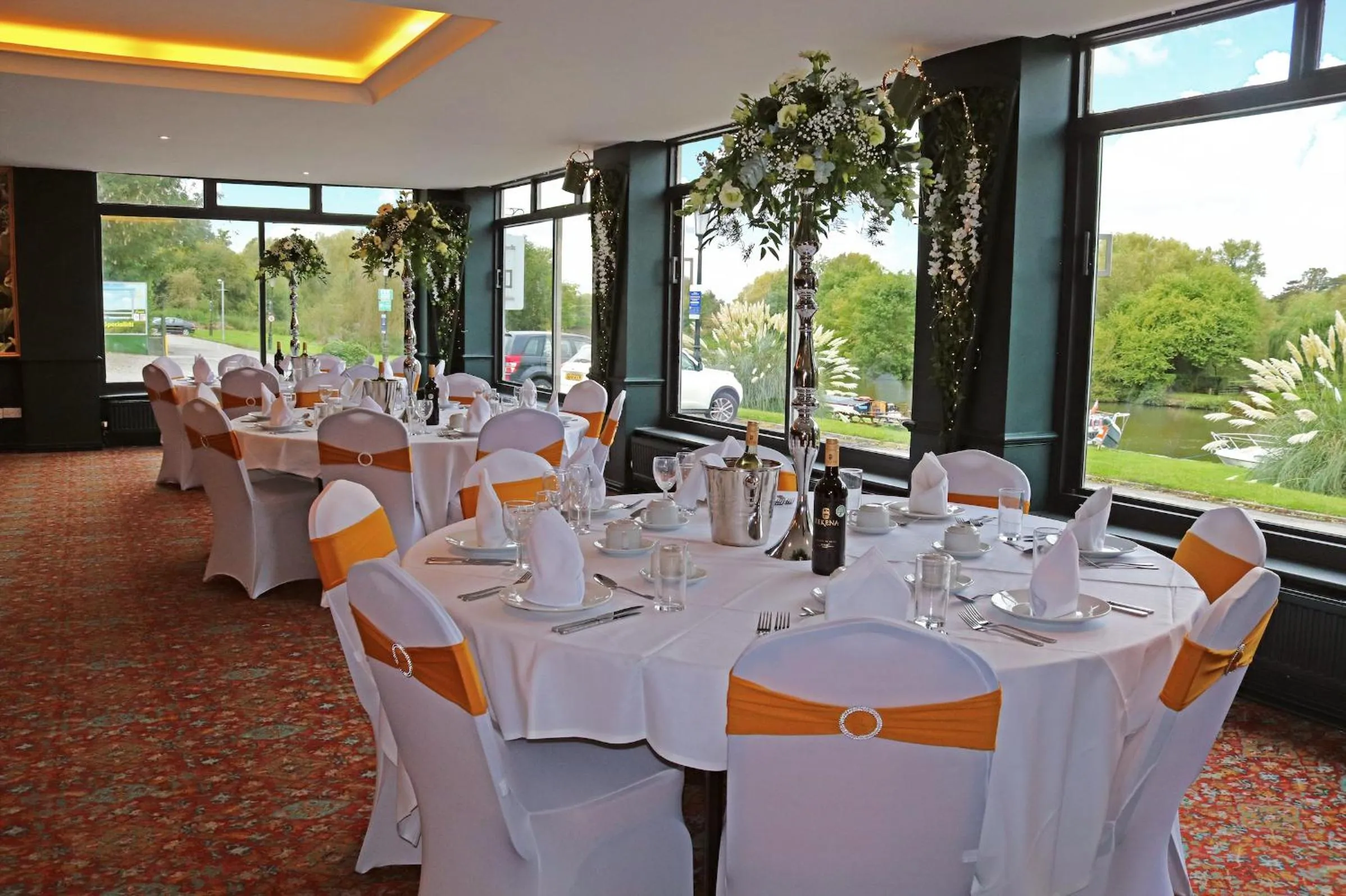 Banquet/Function facilities in Shillingford Bridge Hotel