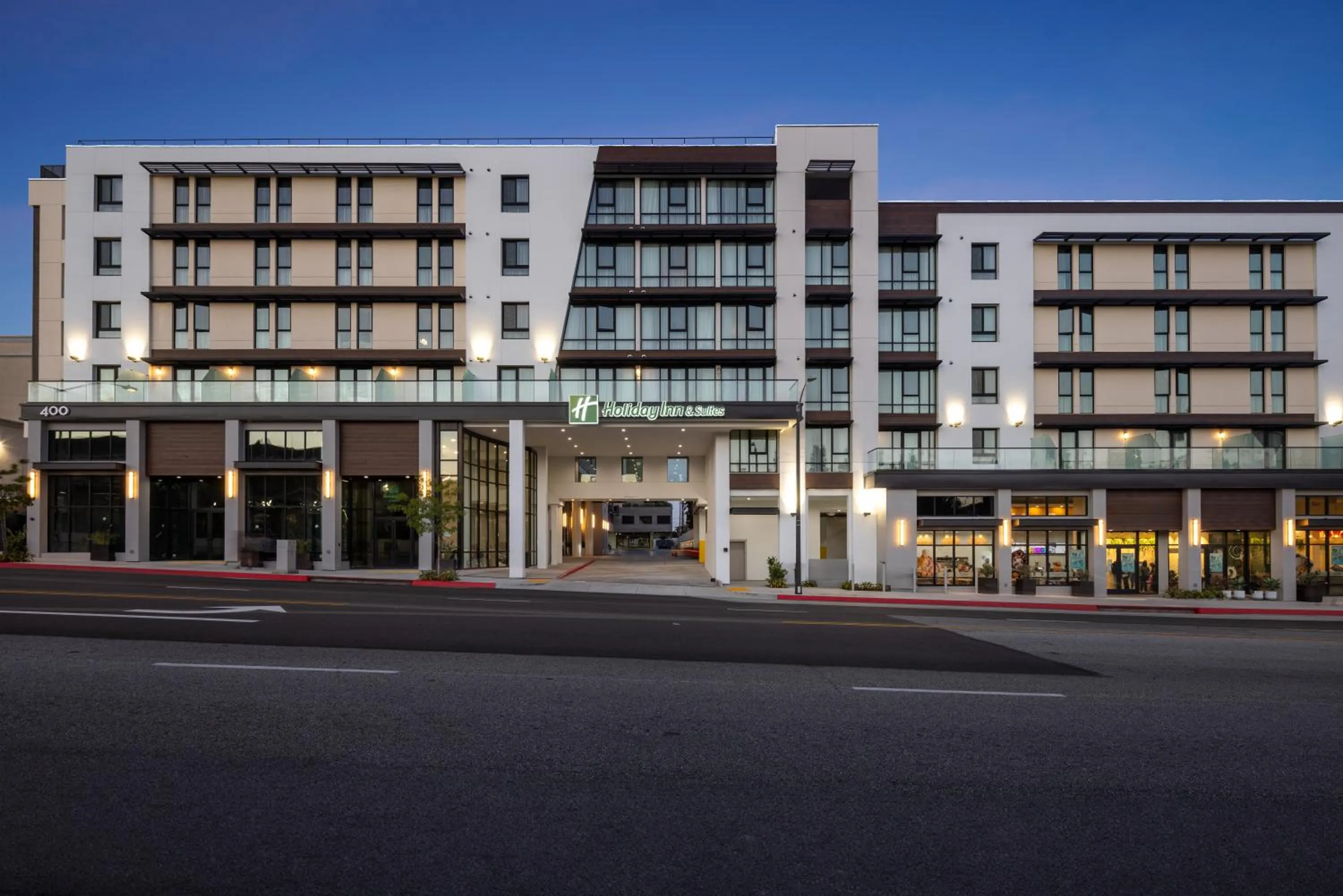 Parking in Holiday Inn & Suites Monterey Park – Los Angeles by IHG
