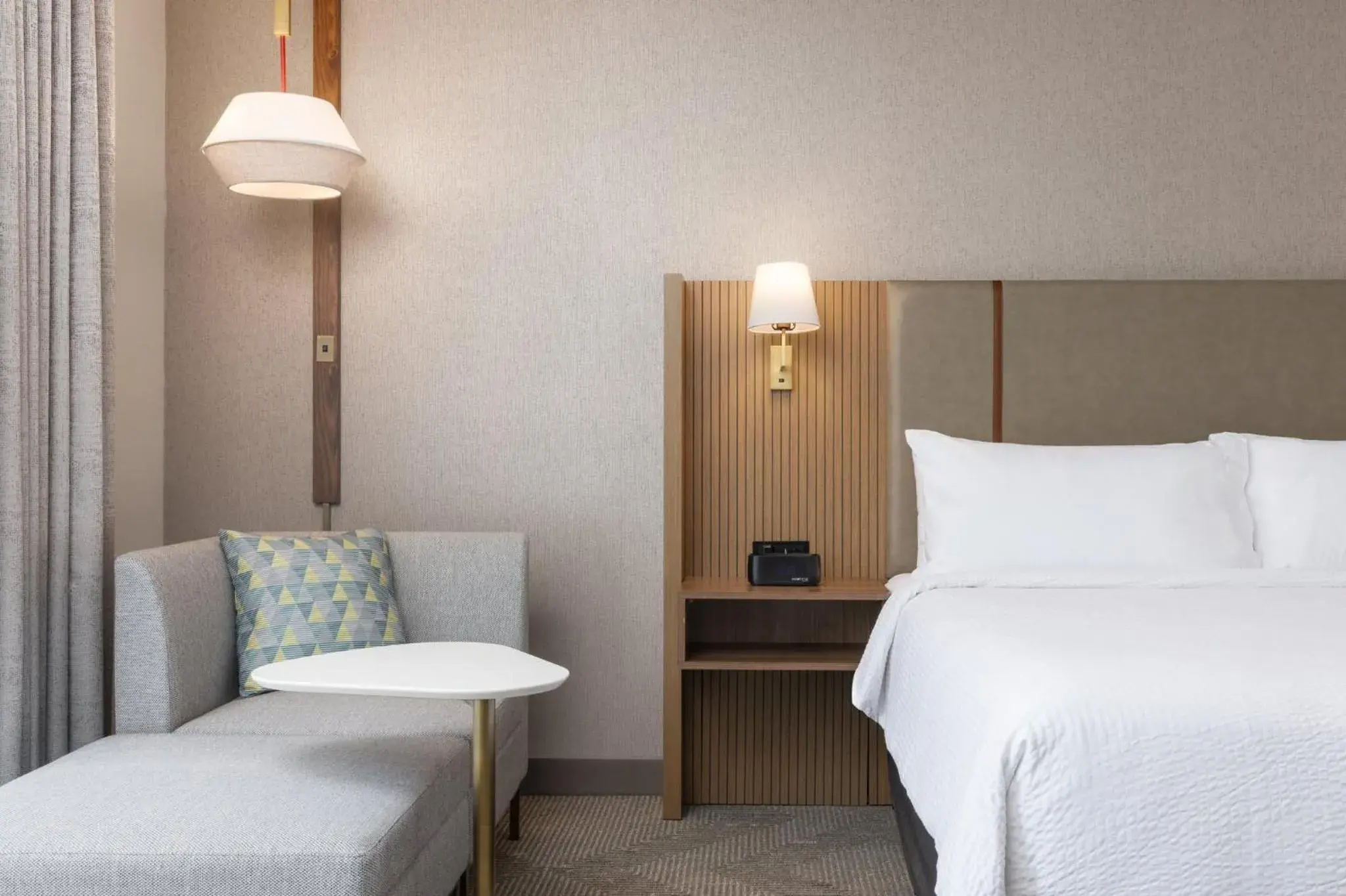 Standard King Room - Communications Accessible in Holiday Inn & Suites Monterey Park – Los Angeles by IHG Standard King Room - Communications Accessible in Holiday Inn & Suites Monterey Park – Los Angeles by IHG