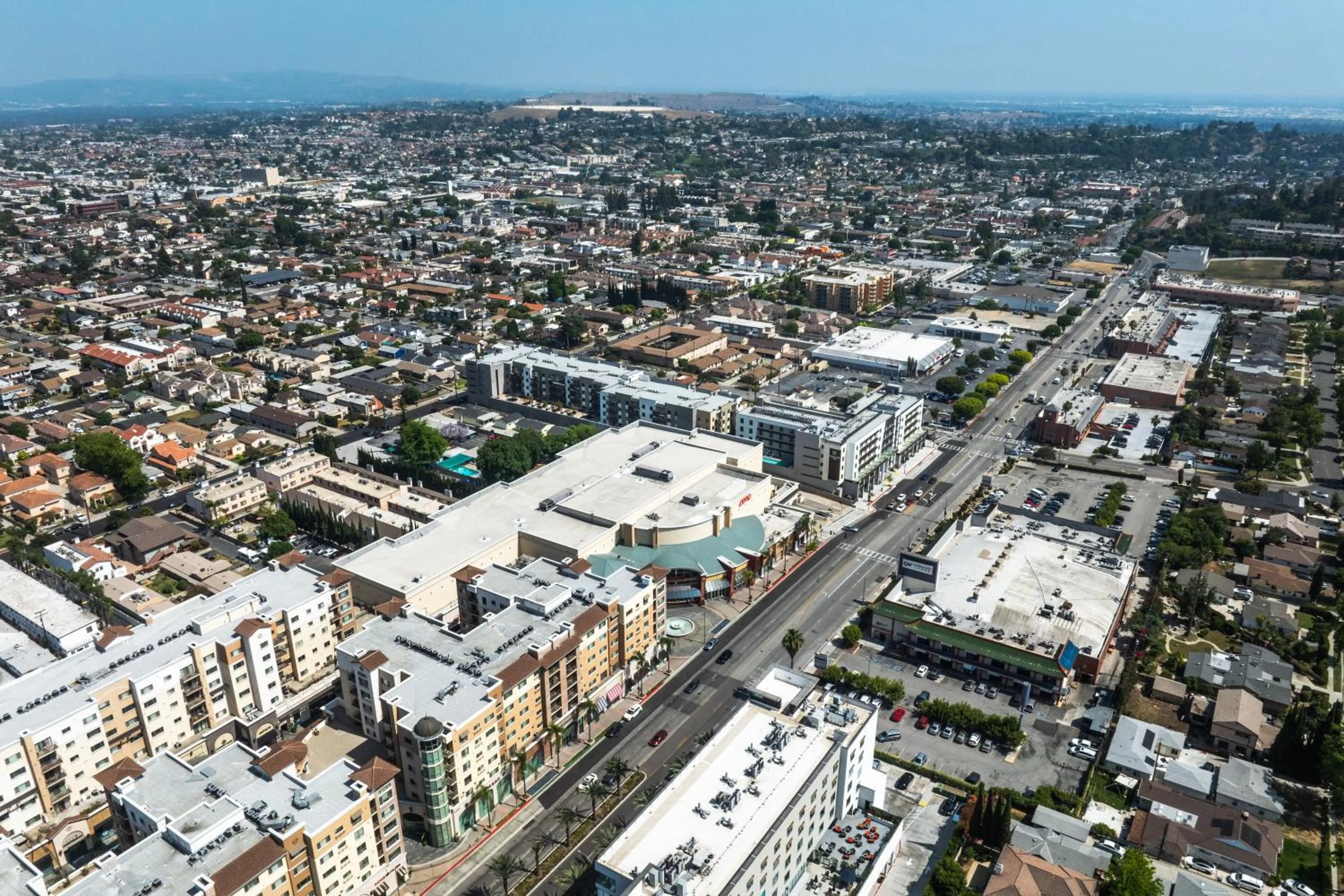Bird's eye view in Holiday Inn & Suites Monterey Park – Los Angeles by IHG